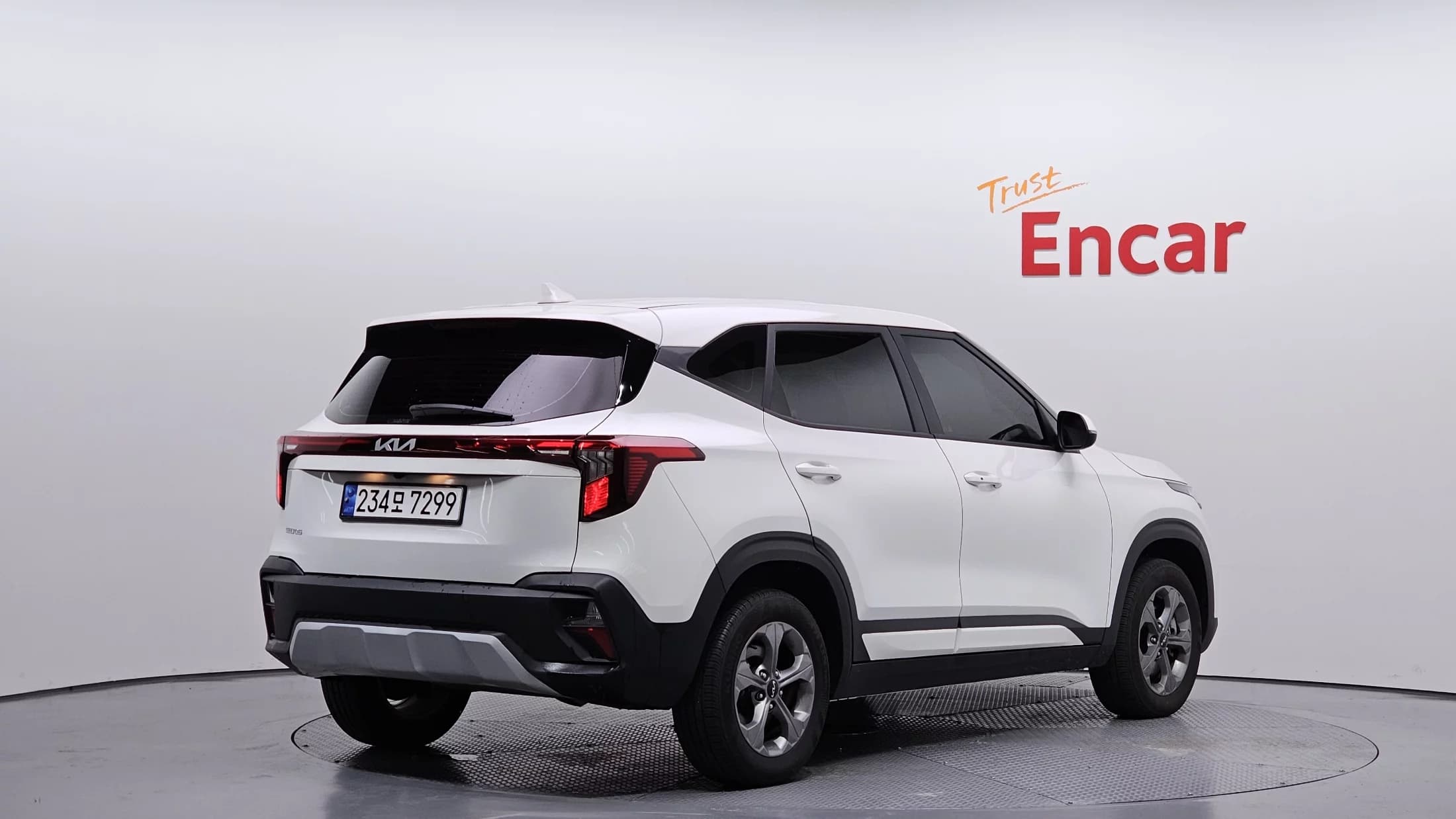 Kia Seltos Gasoline 1.6 Turbo 2WD Trendy, 2024 г. 14423 км. — фото 2