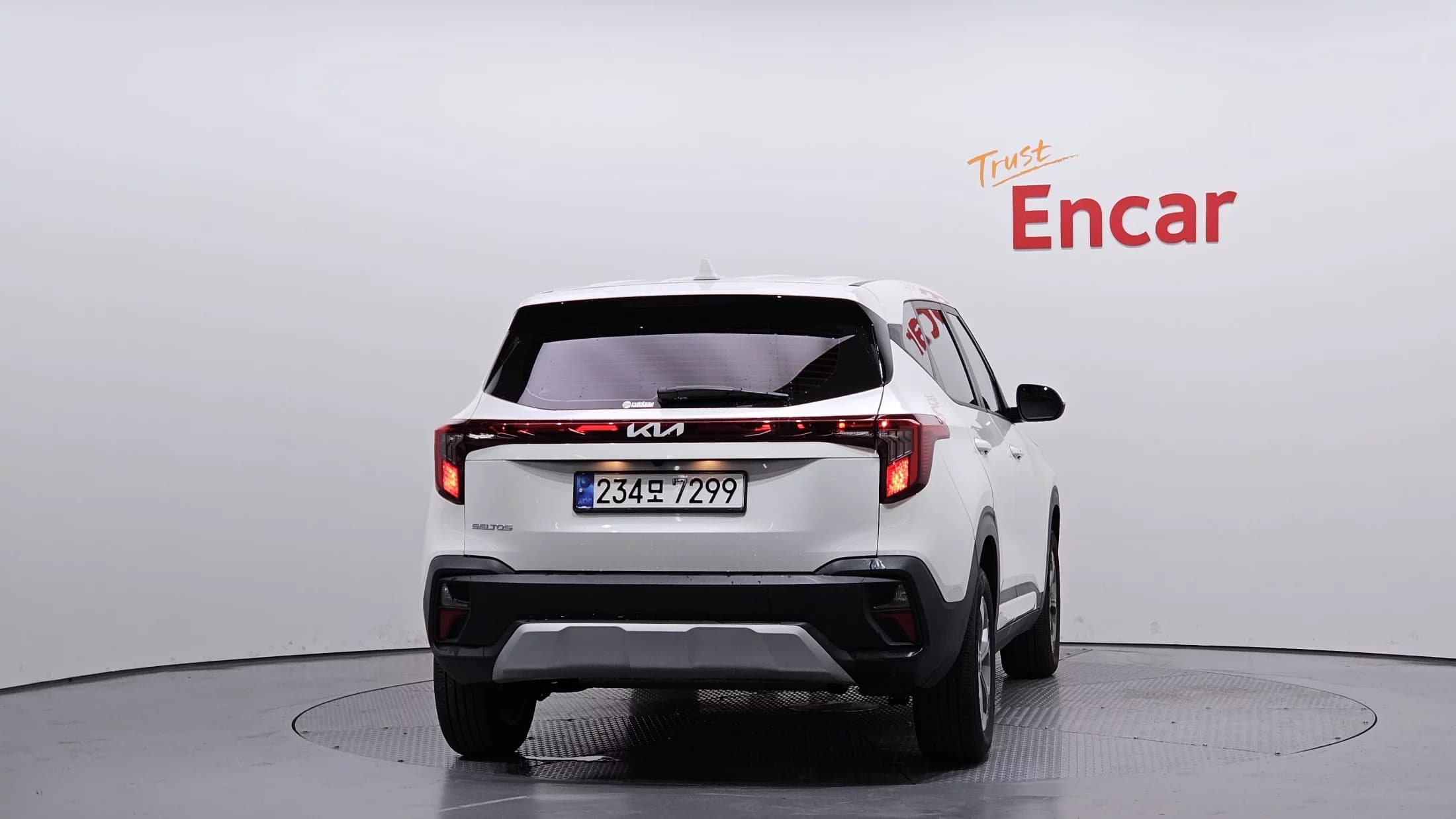 Kia Seltos Gasoline 1.6 Turbo 2WD Trendy, 2024 г. 14423 км. — фото 4