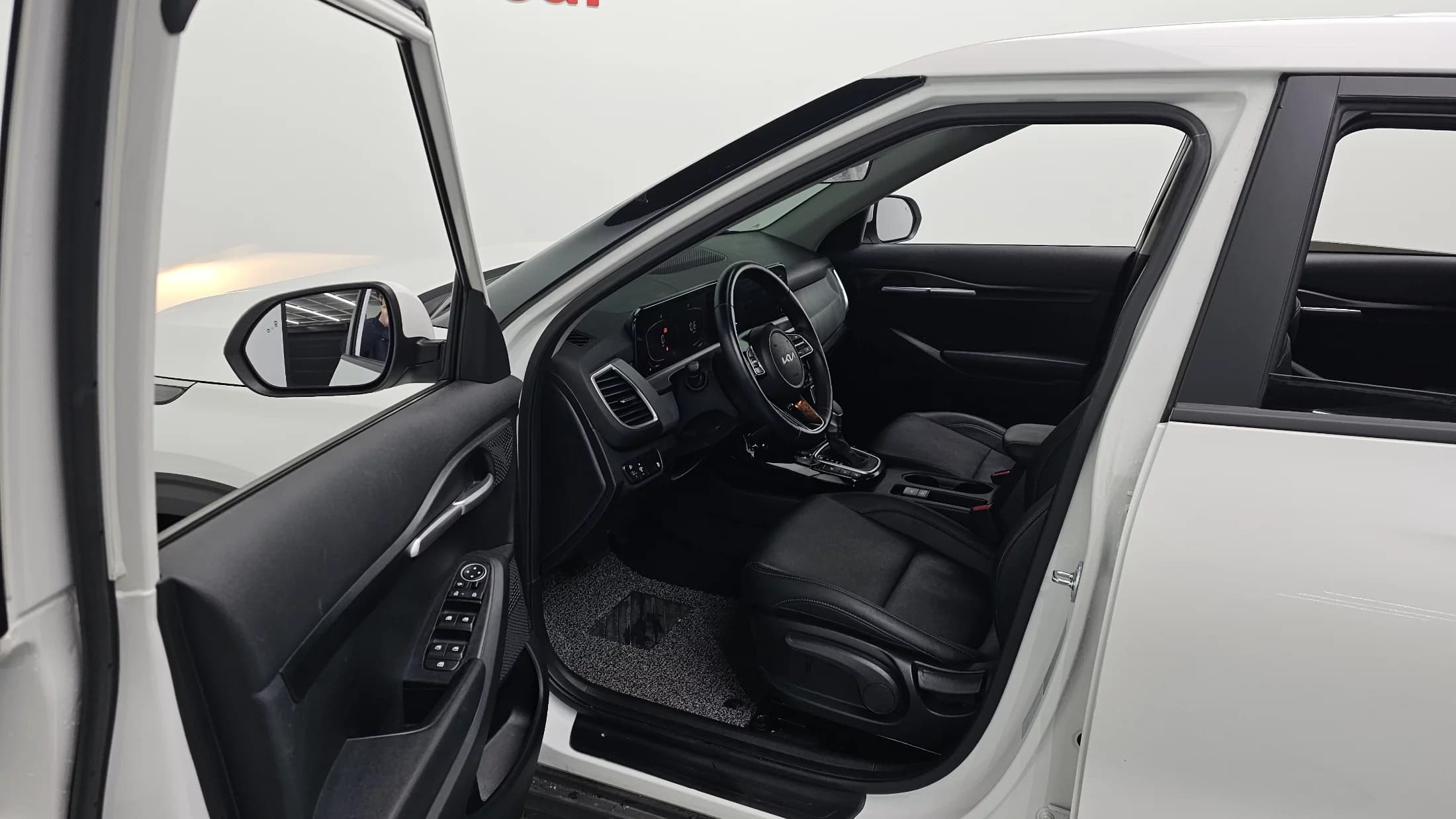 Kia Seltos Gasoline 1.6 Turbo 2WD Trendy, 2024 г. 14423 км. — фото 10