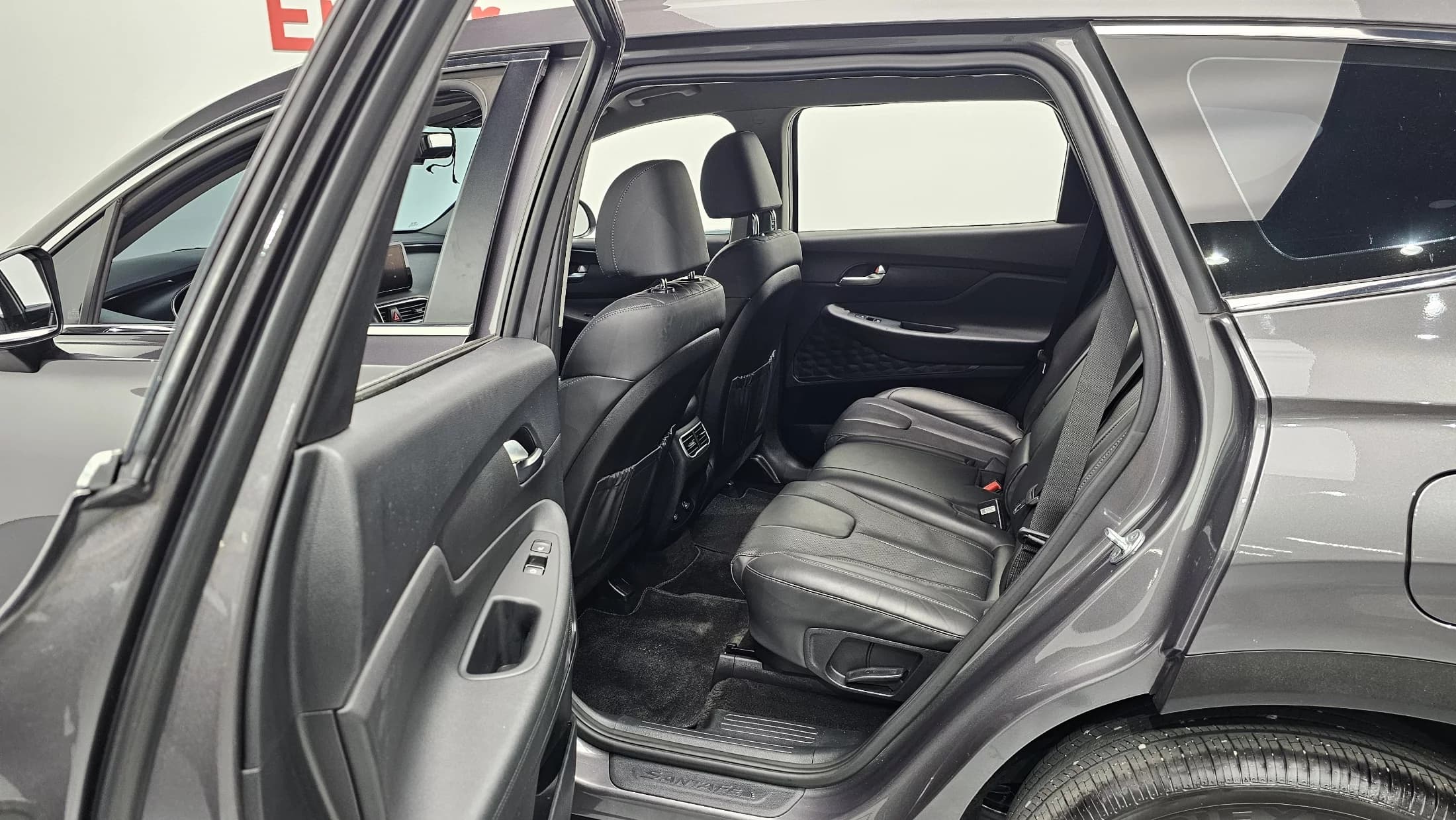 Hyundai Santa Fe Diesel 2.2 2WD Exclusive, 2022 г. 71754 км. — фото 12
