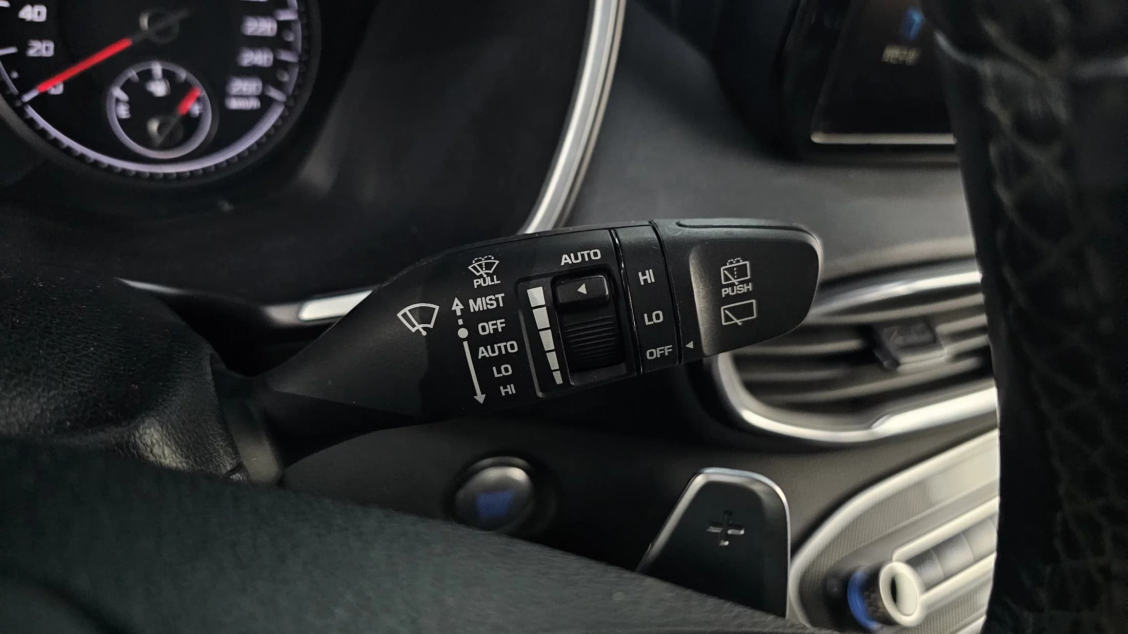 Hyundai Santa Fe Diesel 2.2 2WD Exclusive, 2022 г. 71754 км. — фото 17