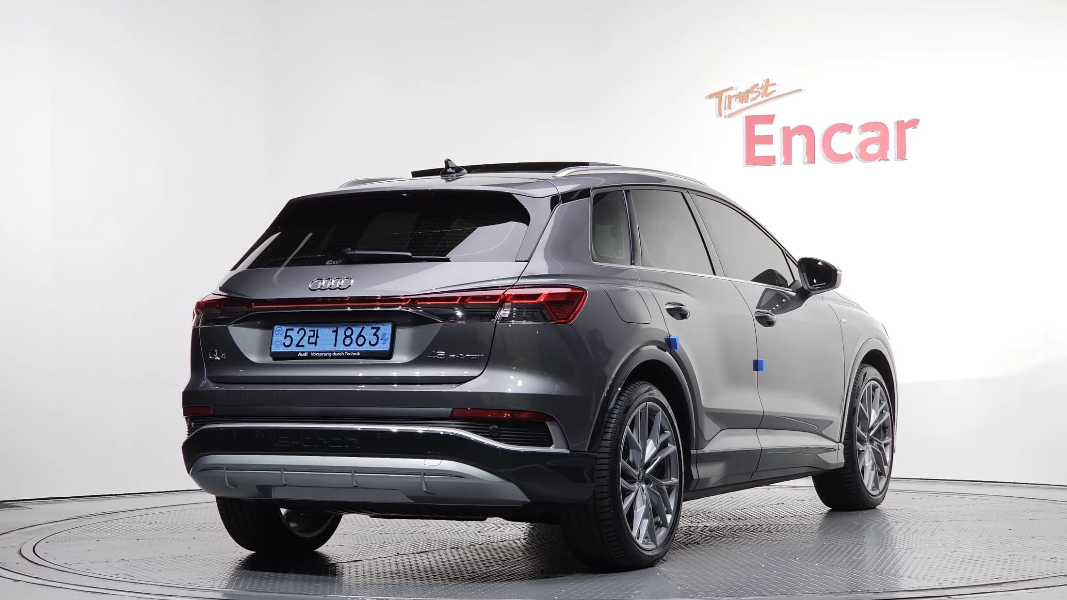 Audi Q4 e-tron 45 Premium, электромобиль, 2025 г. 5784 км. — фото 4