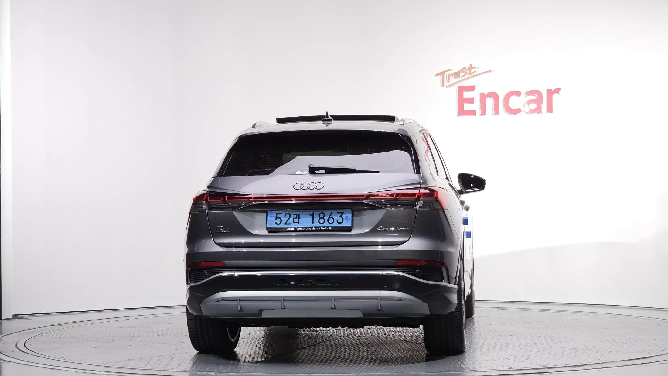 Audi Q4 e-tron 45 Premium, электромобиль, 2025 г. 5784 км. — фото 8