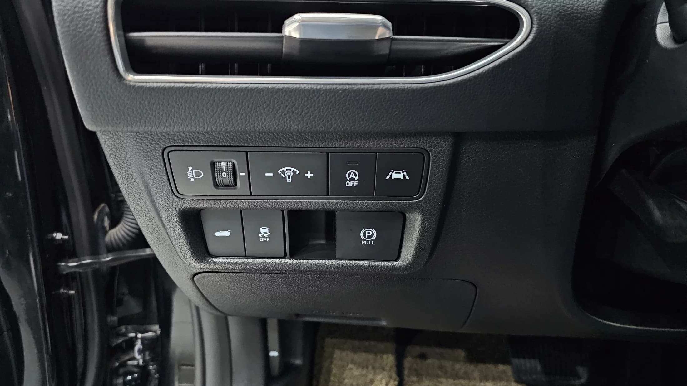 Hyundai Sonata 2.0 Premium Family, 2021 г. 47475 км. — фото 18