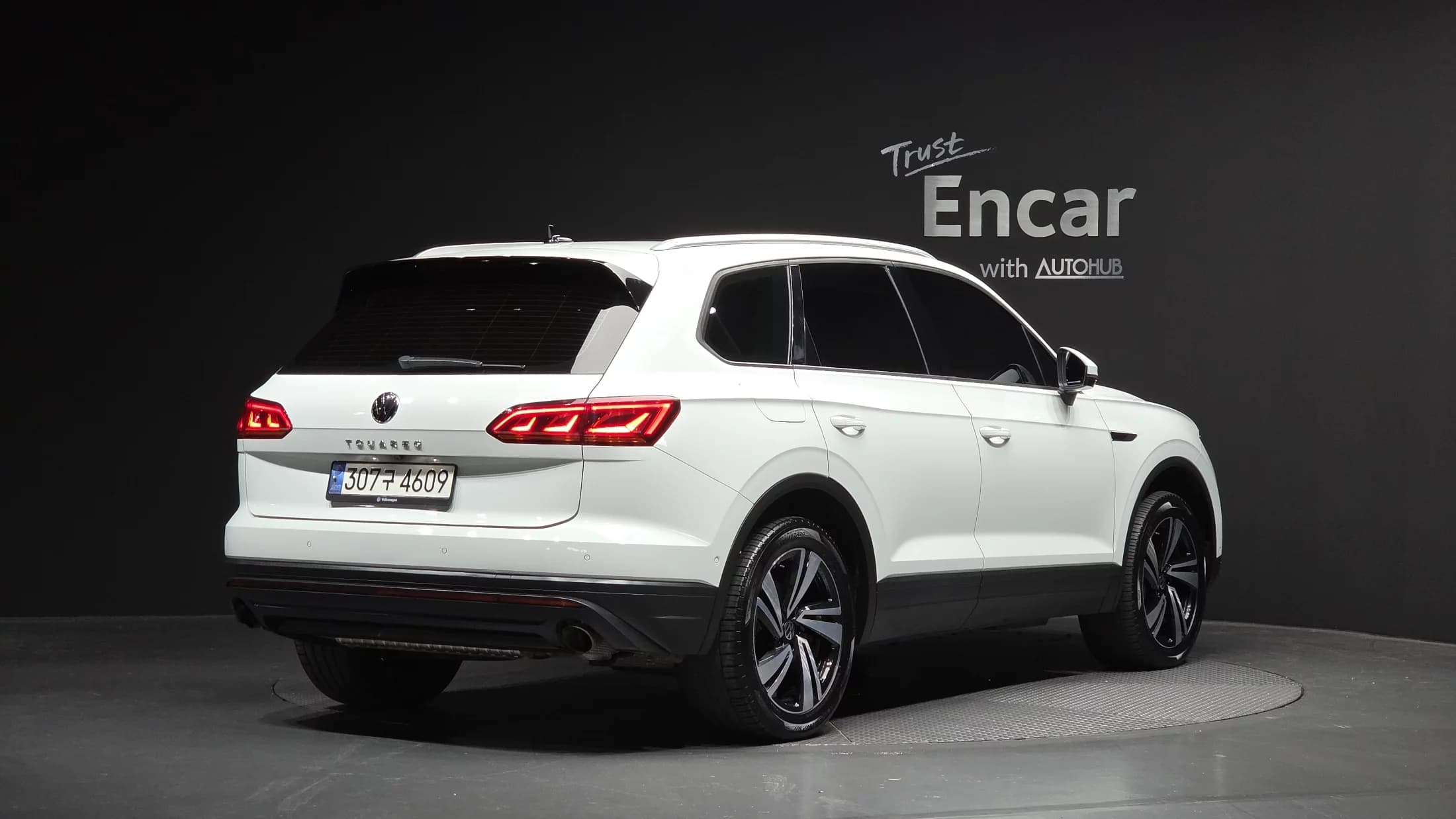 Volkswagen Touareg 3.0 TDI Premium, 2022 г. 92126 км. — фото 2