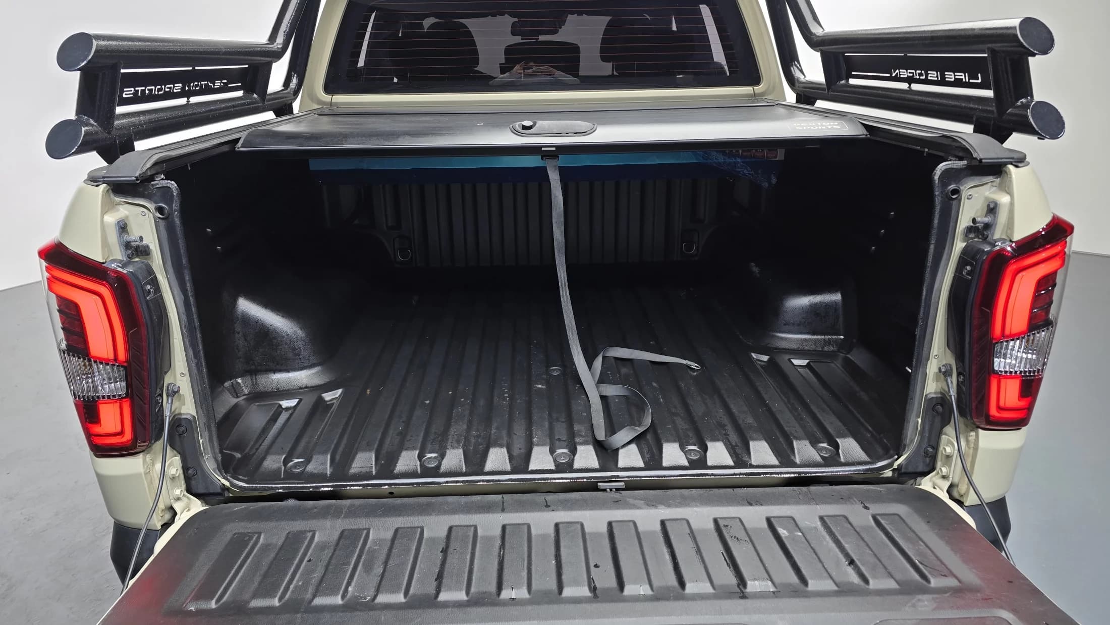 SsangYong Rexton Diesel 2.2 4WD Culman Prestige, 2023 г. 46984 км. — фото 20