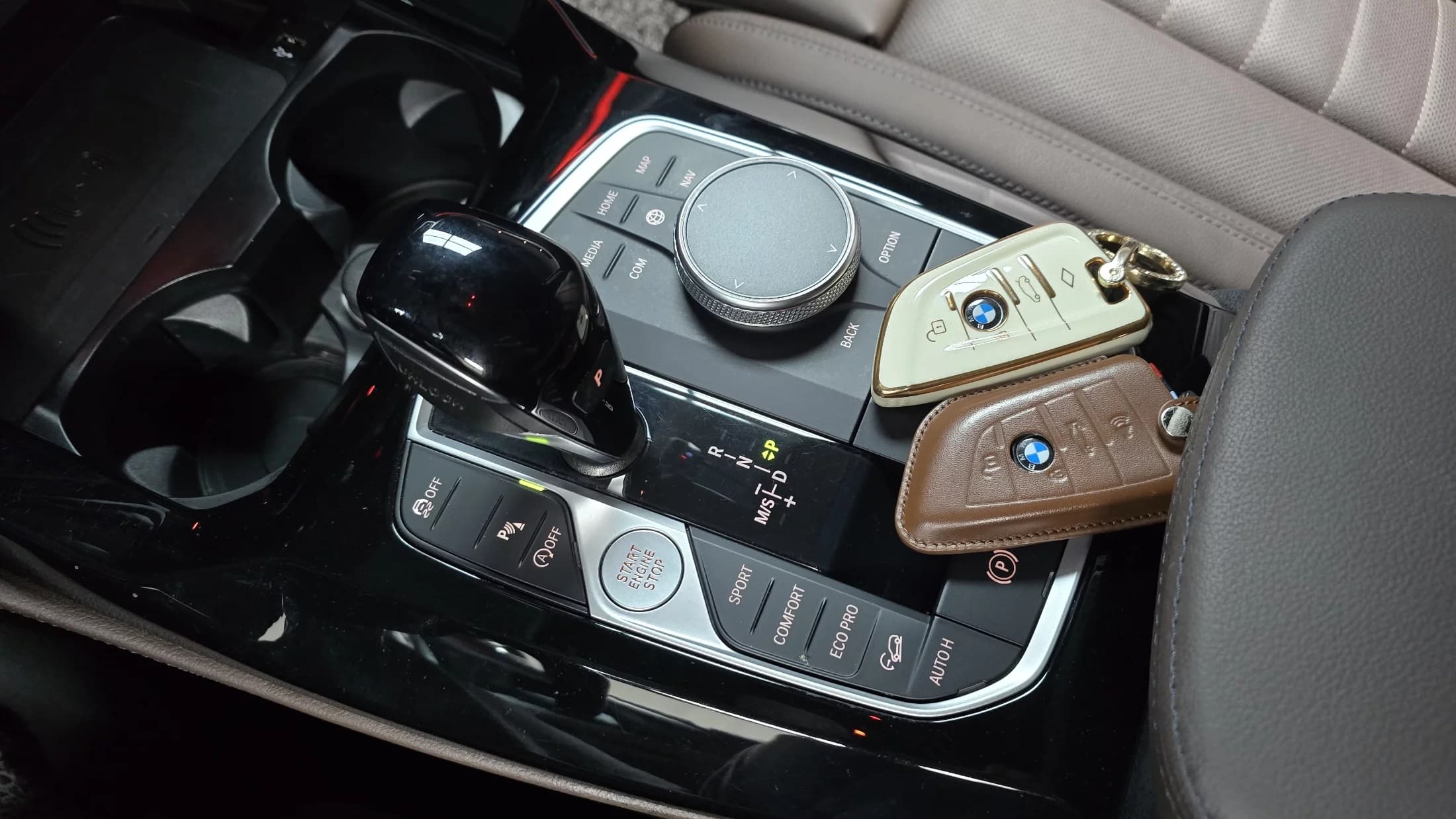 BMW X4 xDrive20i M Sports Pro, 2022 г. 30878 км. — фото 9