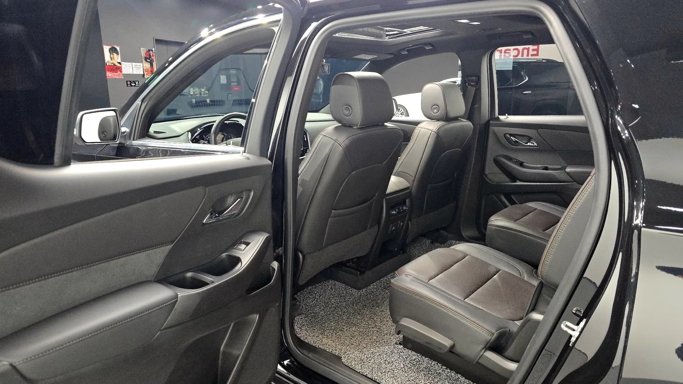 Daewoo Traverse 3.6 AWD Hi Country, 2022 г. 59190 км. — фото 12