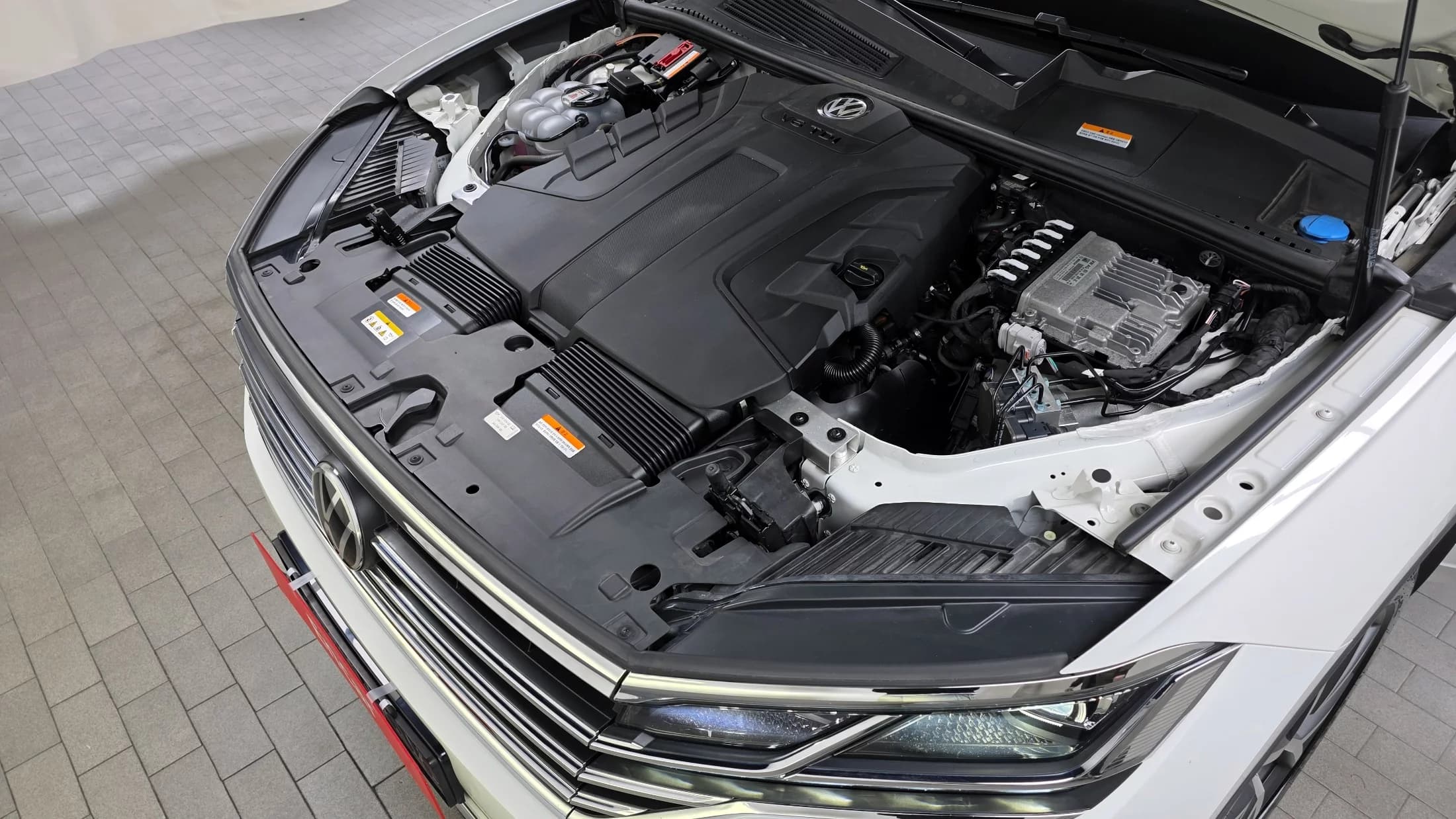 Volkswagen Touareg 3.0 TDI Prestige, 2022 г. 76177 км. — фото 11