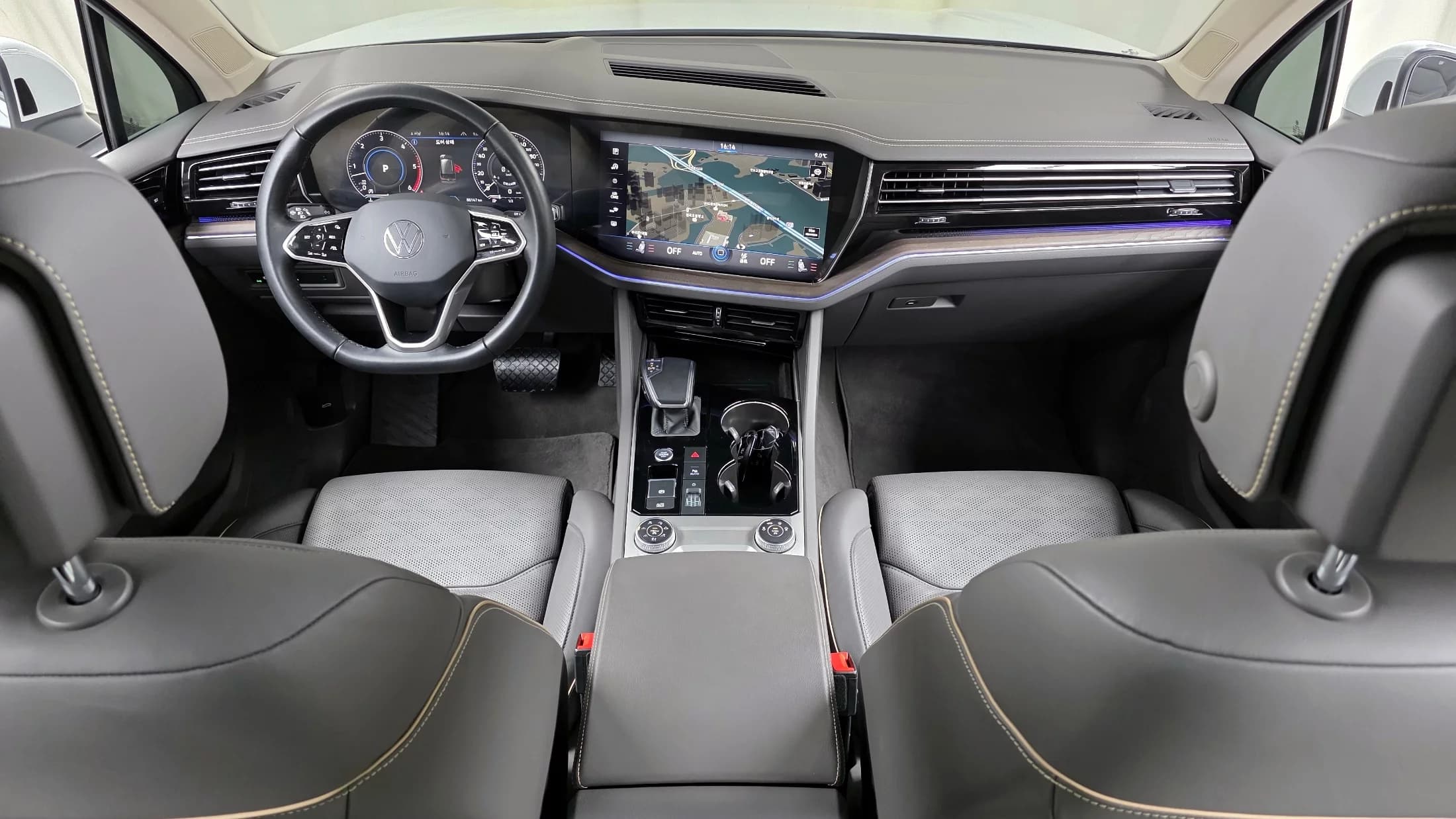 Volkswagen Touareg 3.0 TDI Prestige, 2022 г. 88247 км. — фото 7