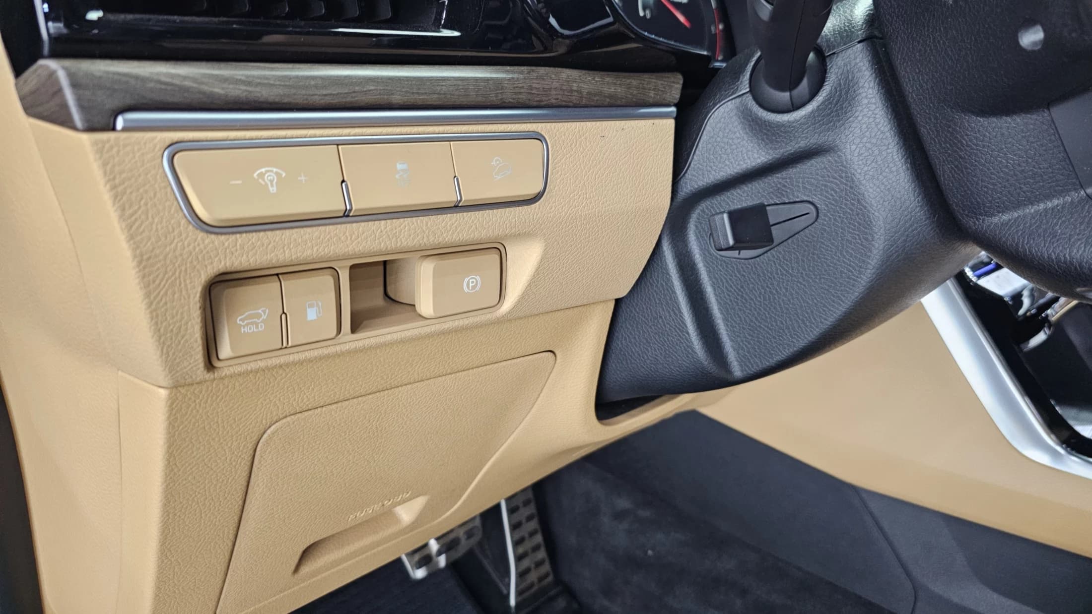 Kia Mohave Diesel 3.0 4WD 5-Seater Platinum, 2021 г. 100637 км. — фото 14