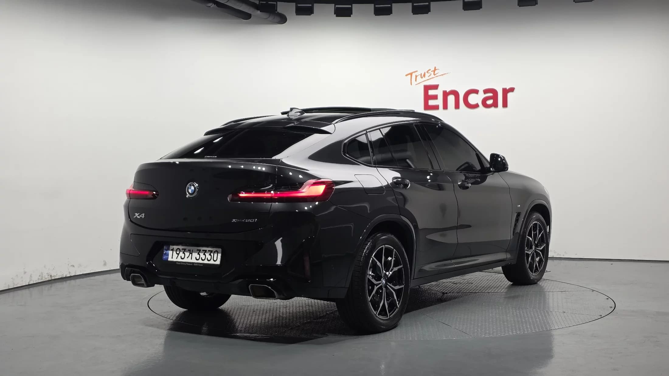 BMW X4 xDrive20i M Sport, 2023 г. 50054 км. — фото 2