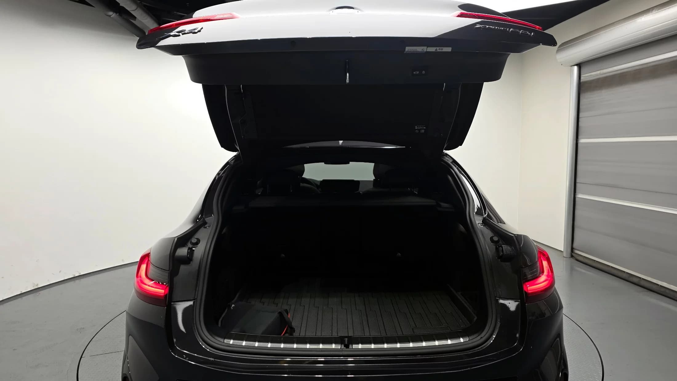 BMW X4 xDrive20i M Sport, 2023 г. 50054 км. — фото 20