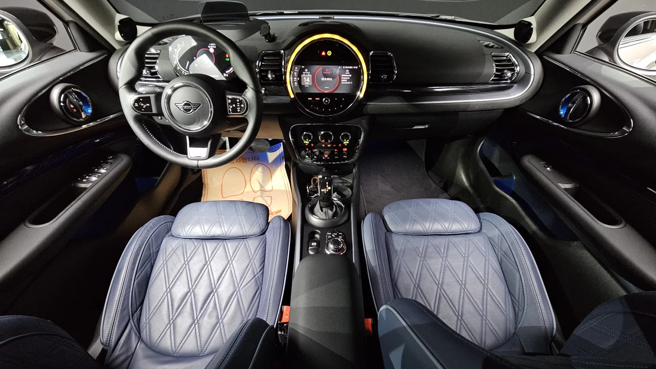MINI Clubman Classic Lite 2nd, 2022 г. 21362 км. — фото 7