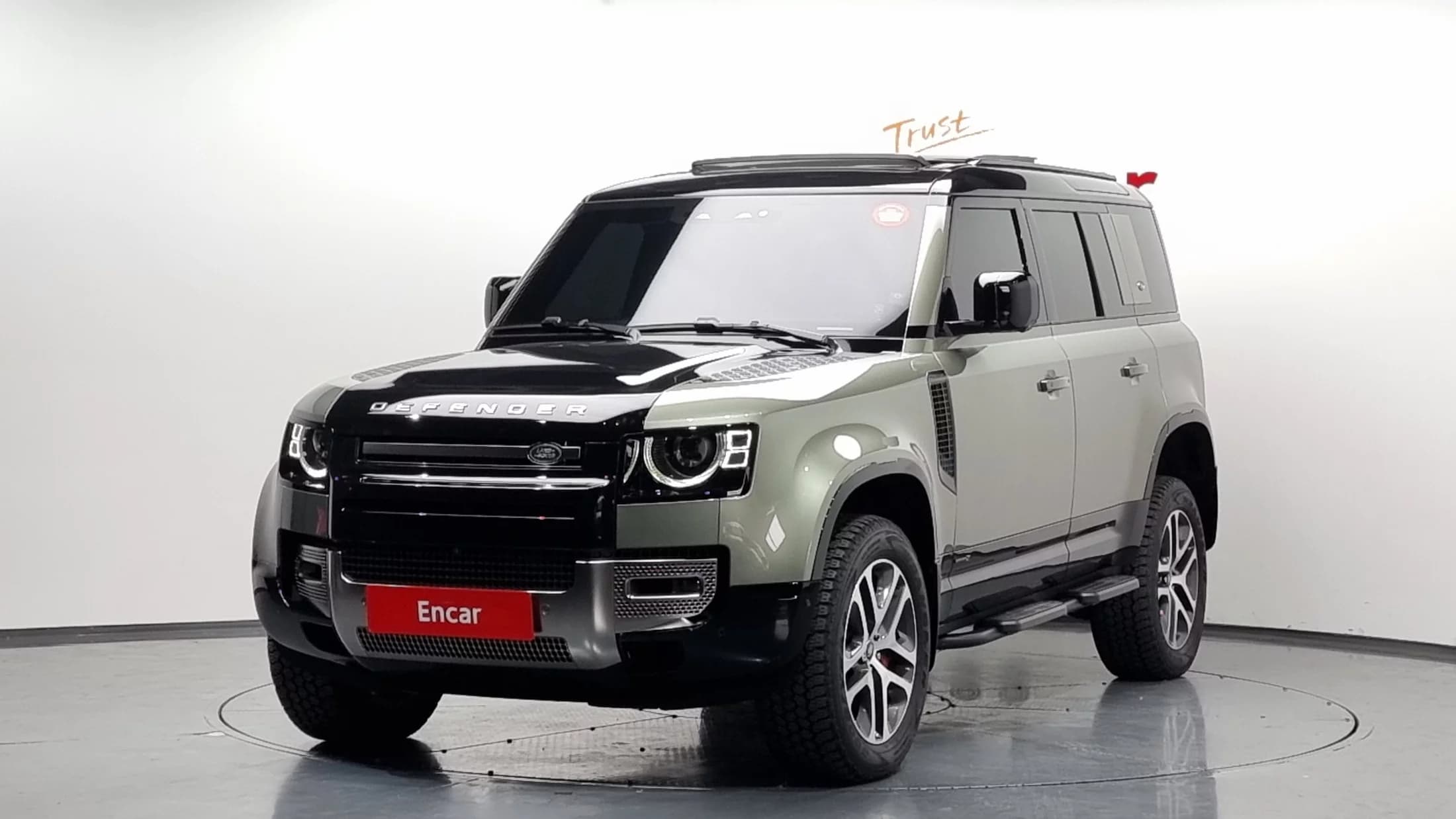 Land Rover DEFENDER 110 P400 X, 2023 г. 24411 км.