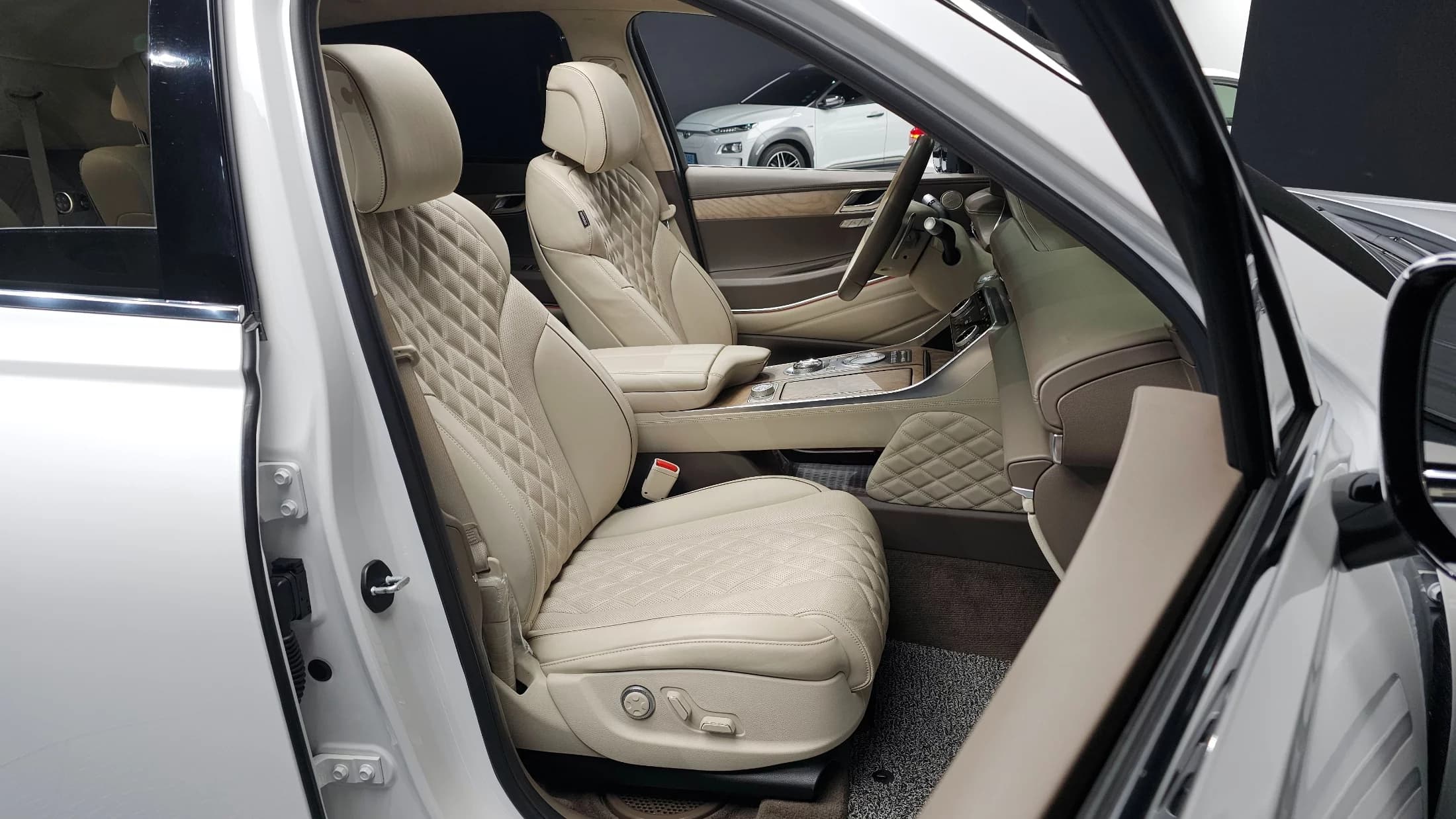 Genesis GV80 2.5T Gasoline AWD, 2022 г. 53429 км. — фото 10