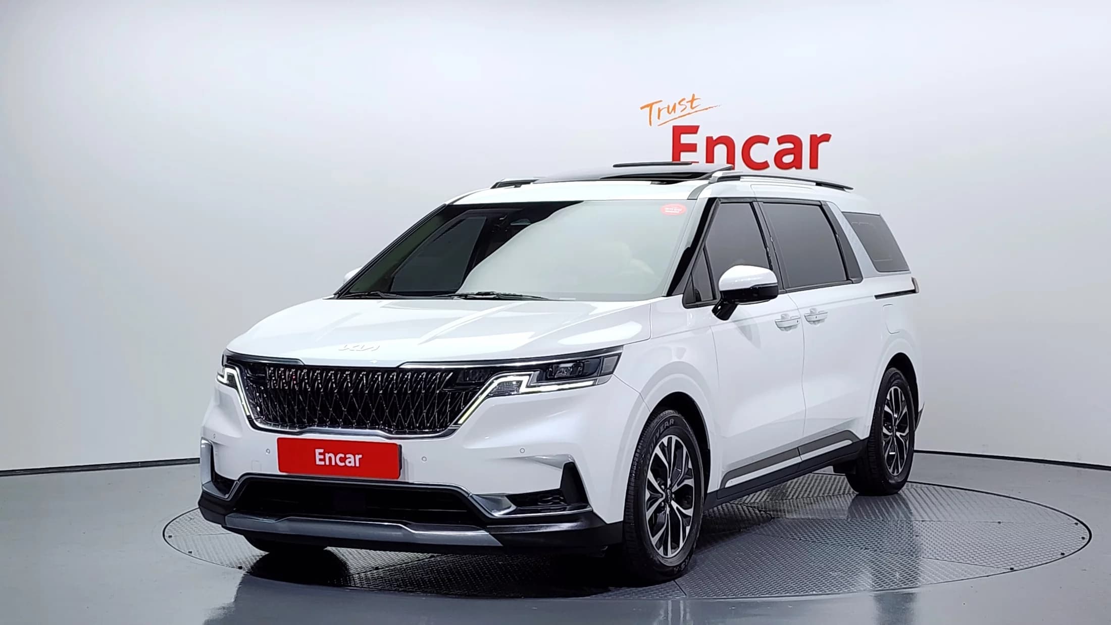 Kia Carnival 9-Seater Noblesse, 2021 г. 95539 км.