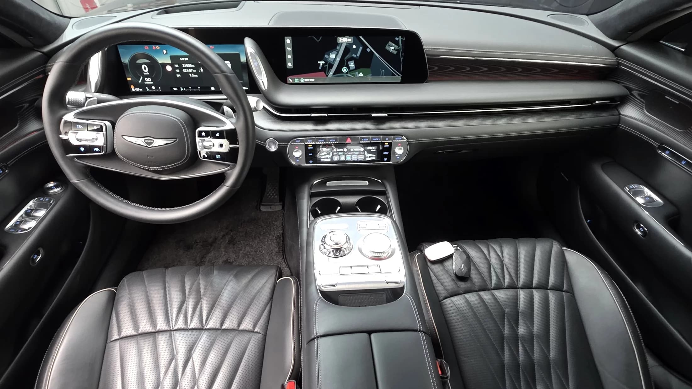 Genesis G90 Gasoline 3.5 Turbo AWD, 2022 г. 31611 км. — фото 7