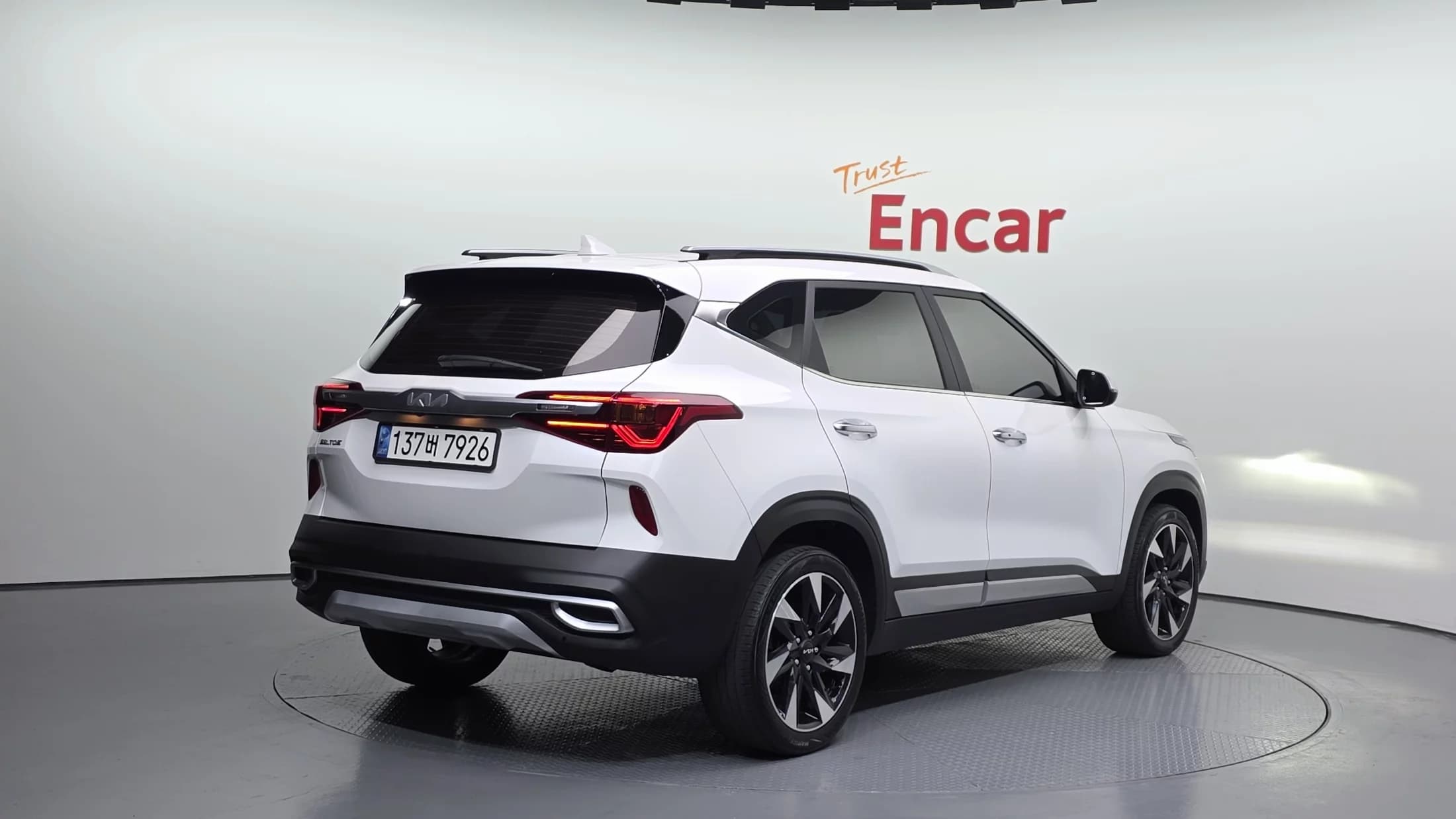 Kia Seltos Gasoline 1.6 Turbo 2WD Gravity, 2022 г. 39603 км. — фото 2