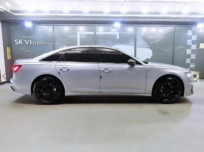 Audi A6 45 TFSI Quattro Premium, 2025 г. 9247 км. — фото 3