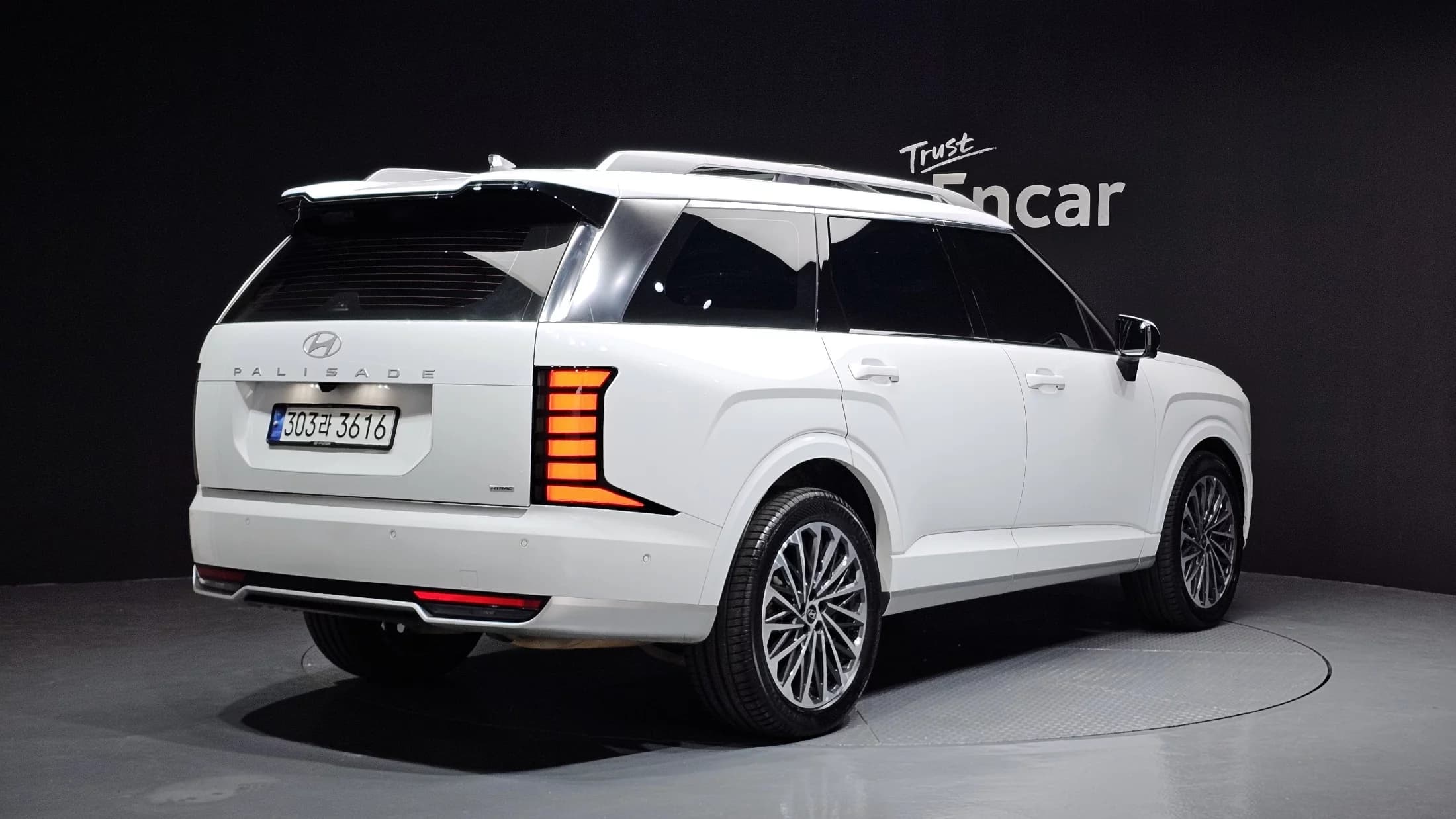 Hyundai Palisade Gasoline 2.5T 4WD 7-Seater Calligraphy, 2025 г. 37733 км. — фото 2