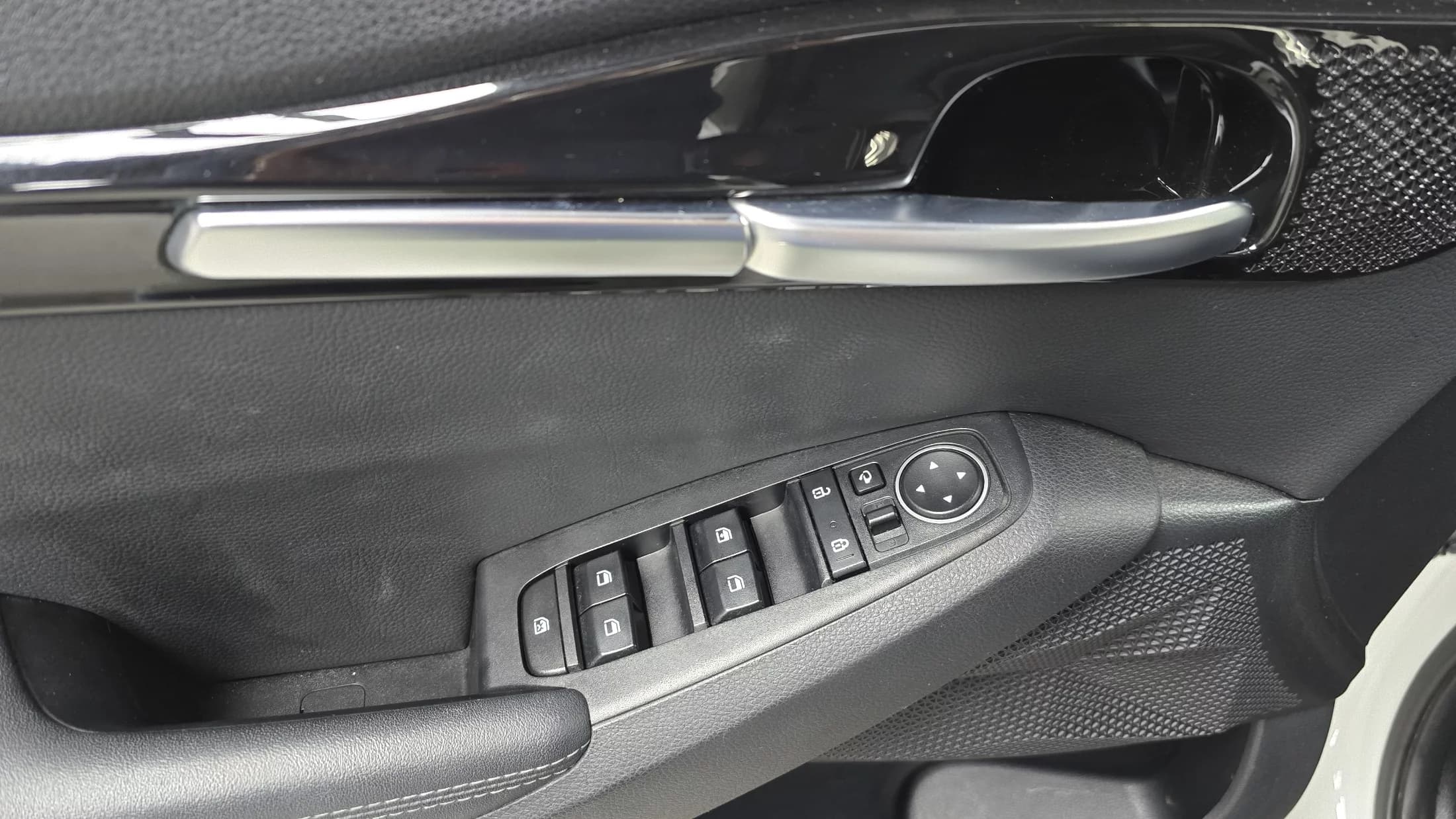 Kia Seltos Gasoline 1.6 Turbo 2WD Trendy, 2022 г. 106708 км. — фото 18