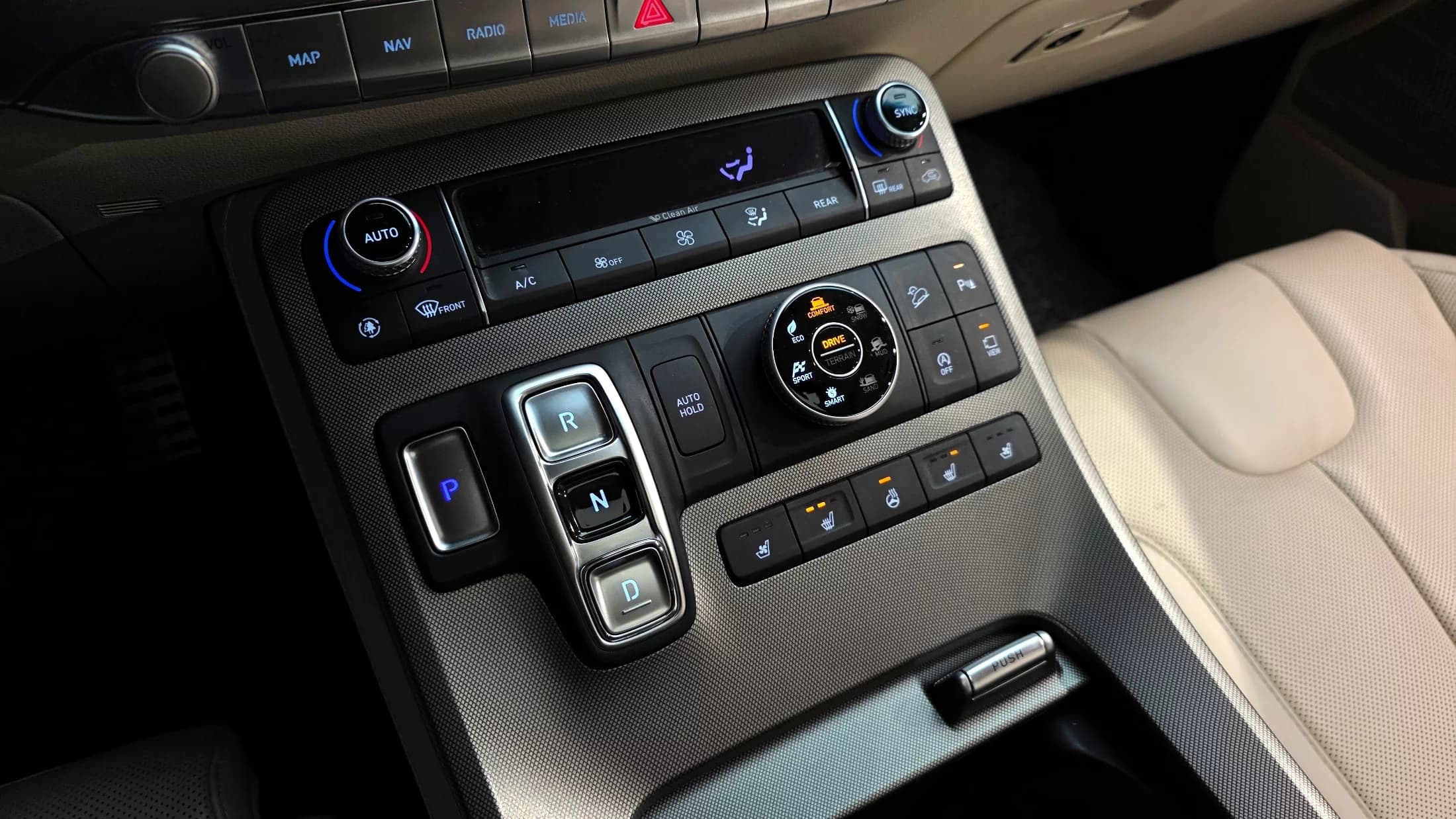 Hyundai Palisade Gasoline 3.8 4WD VIP, 2021 г. 73757 км. — фото 9