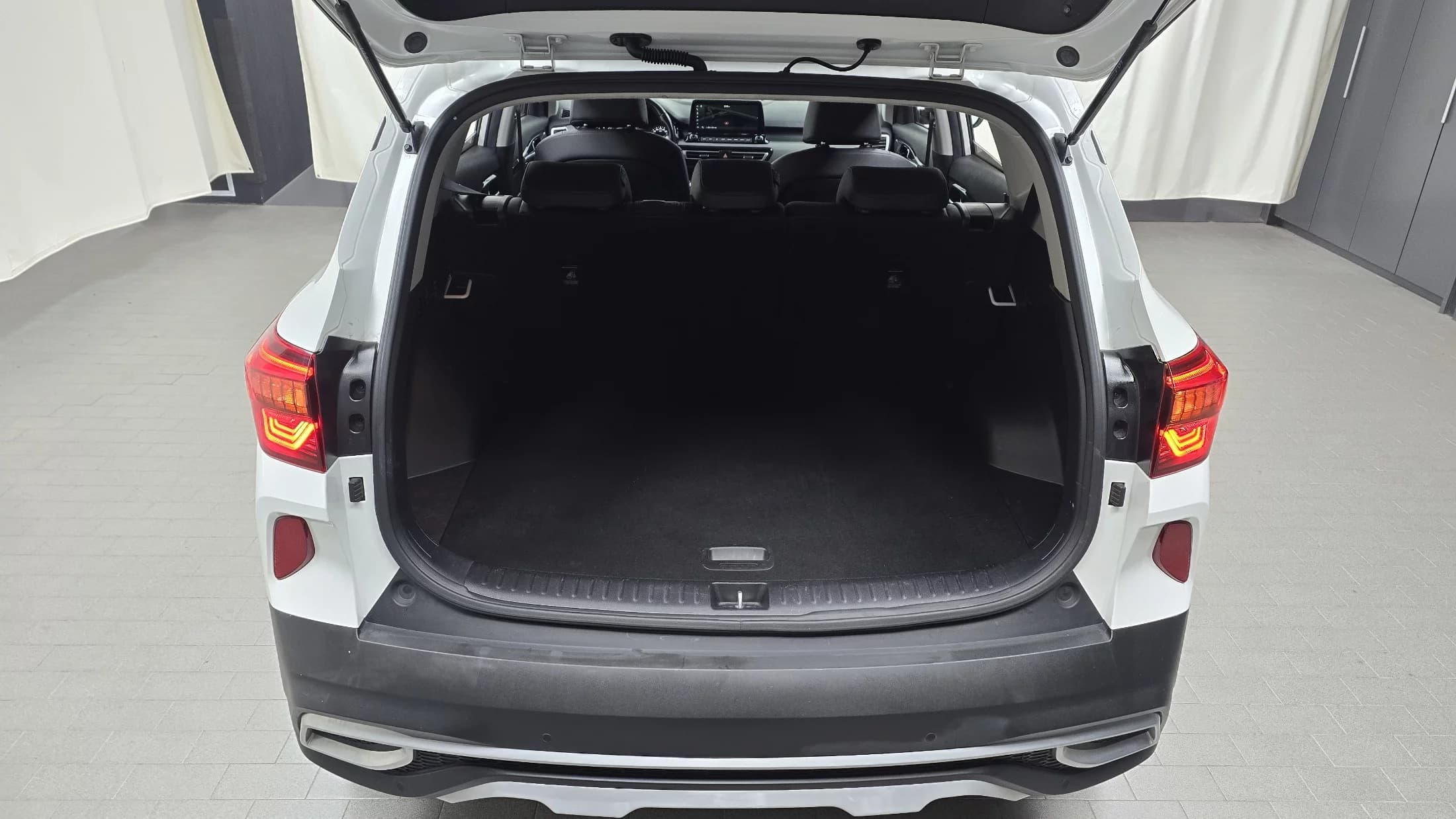 Kia Seltos Gasoline 1.6 Turbo 2WD Trendy, 2022 г. 99549 км. — фото 20