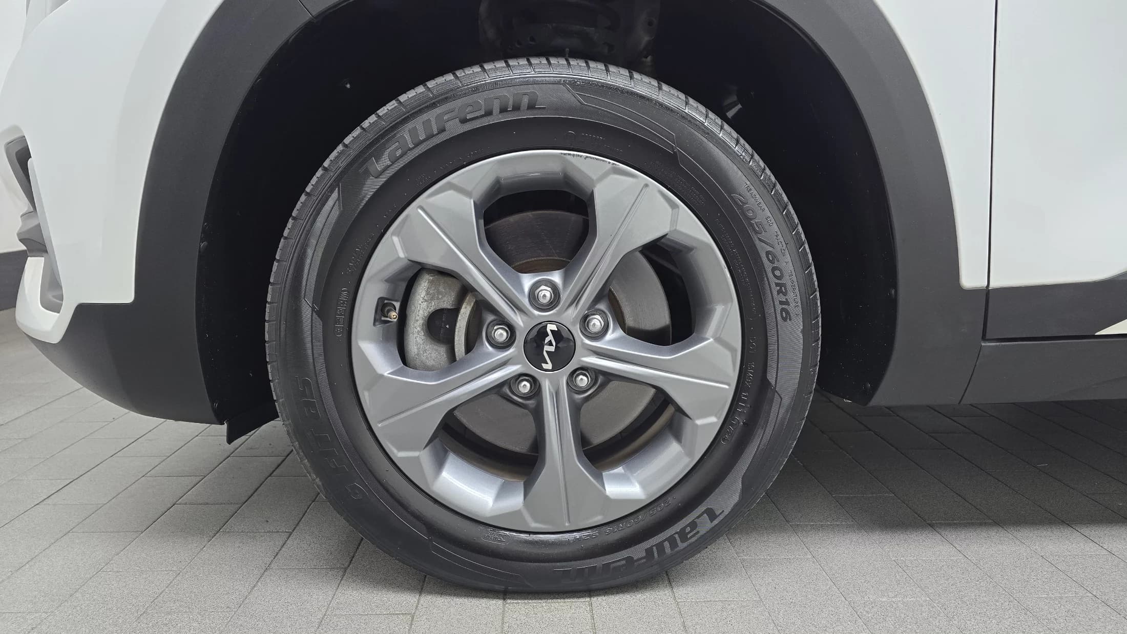 Kia Seltos Gasoline 1.6 Turbo 2WD Trendy, 2022 г. 99549 км. — фото 5