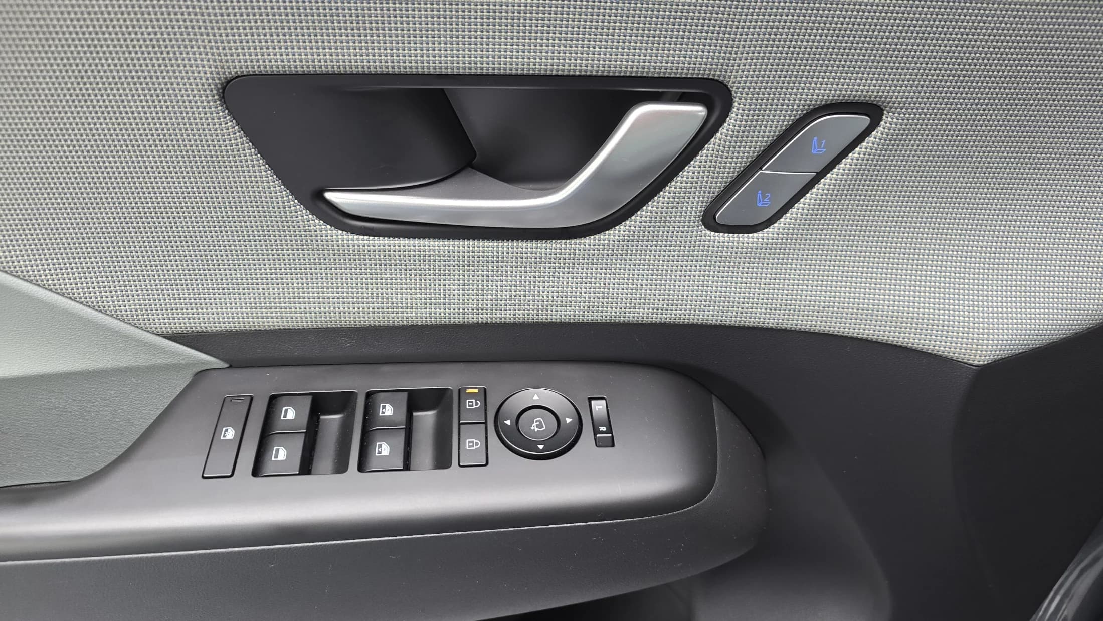 Hyundai Kona Gasoline 1.6 Turbo 4WD Inspiration, 2025 г. 14774 км. — фото 14