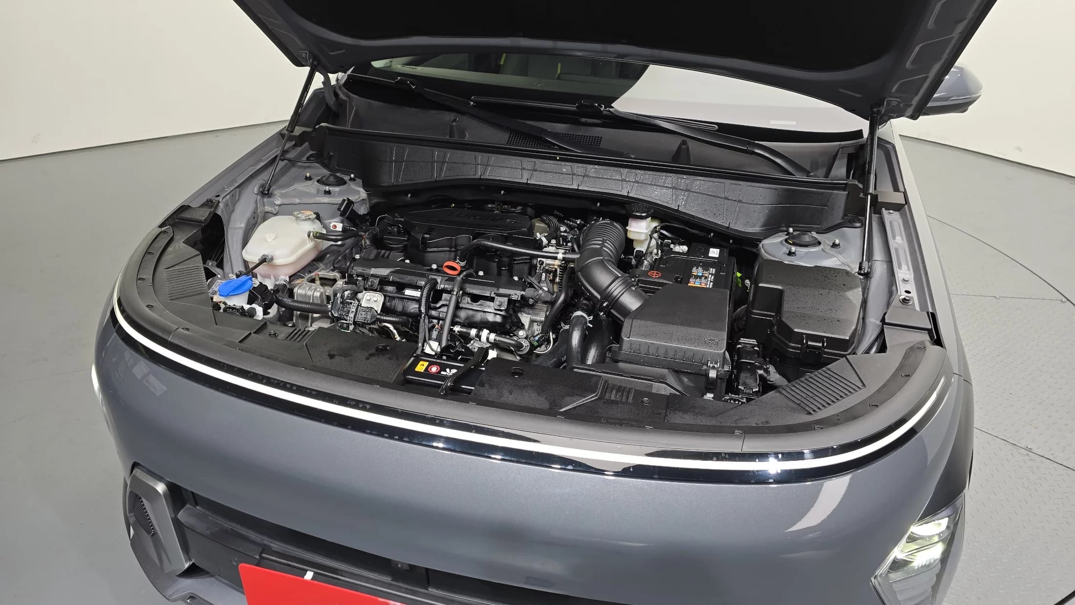 Hyundai Kona Gasoline 1.6 Turbo 4WD Inspiration, 2025 г. 14774 км. — фото 6