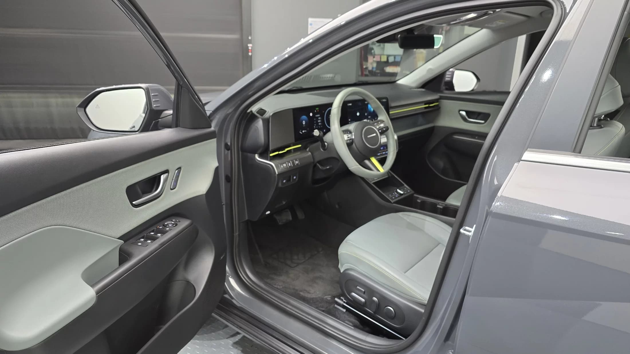 Hyundai Kona Gasoline 1.6 Turbo 4WD Inspiration, 2025 г. 14774 км. — фото 10