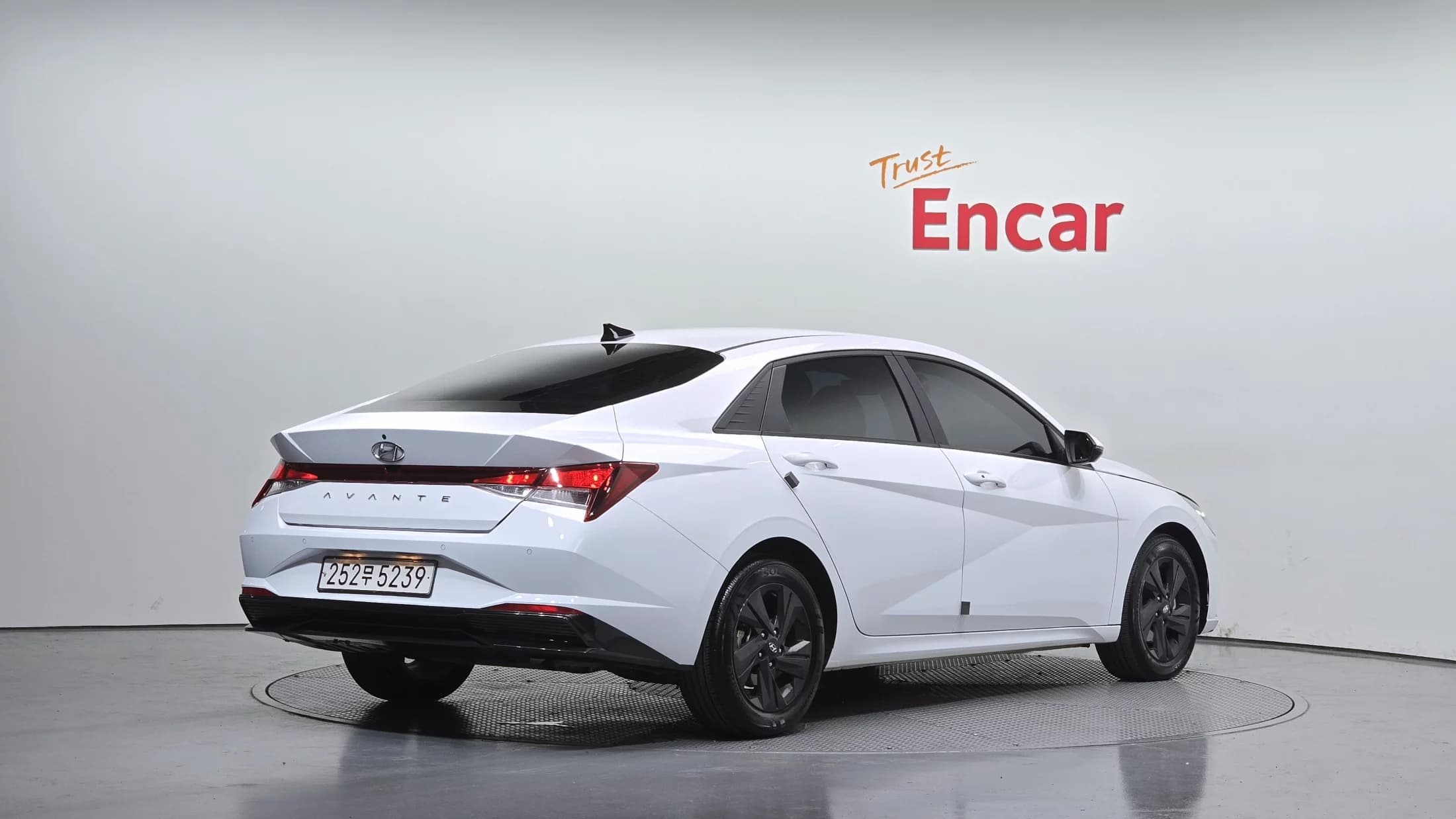 Hyundai AVANTE (Хендай Элантра) Smart, гибрид, 2022 г. 17014 км. — фото 2