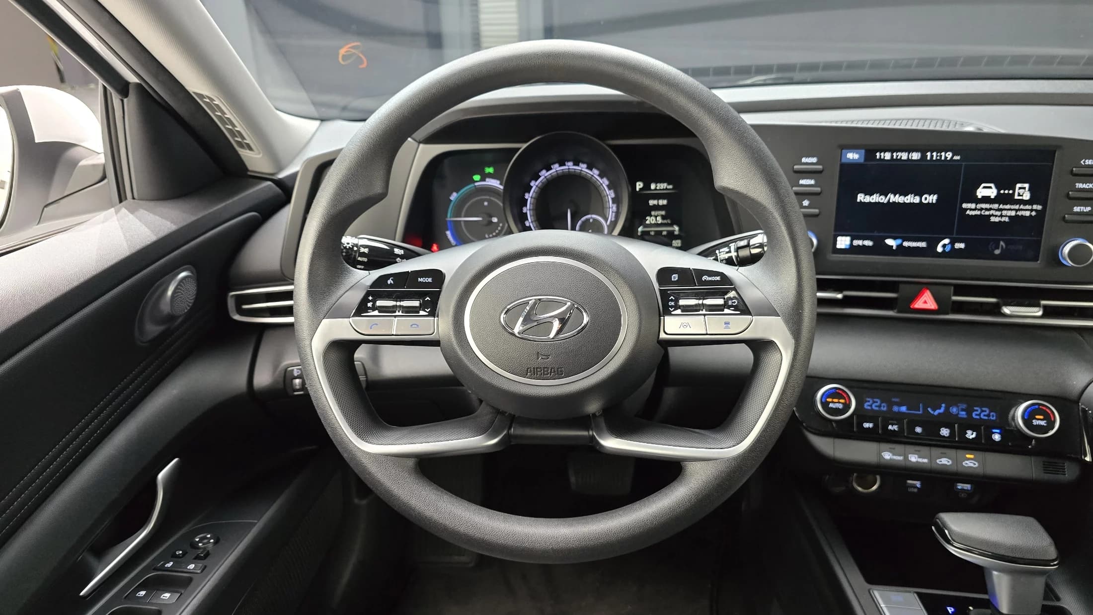 Hyundai AVANTE (Хендай Элантра) Smart, гибрид, 2022 г. 17014 км. — фото 13