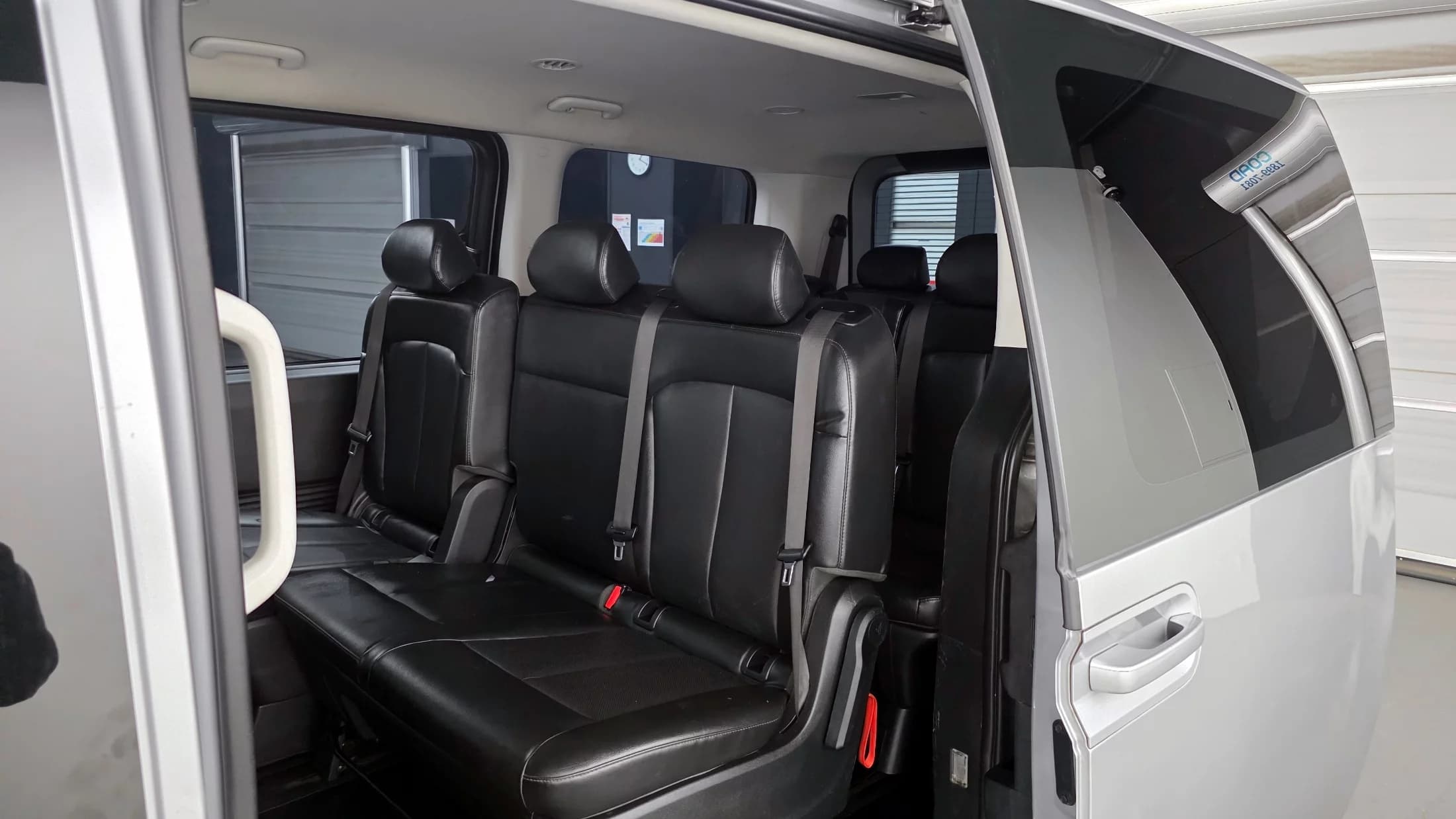 Hyundai Staria Tourer 11-Seater Modern, 2021 г. 68099 км. — фото 11