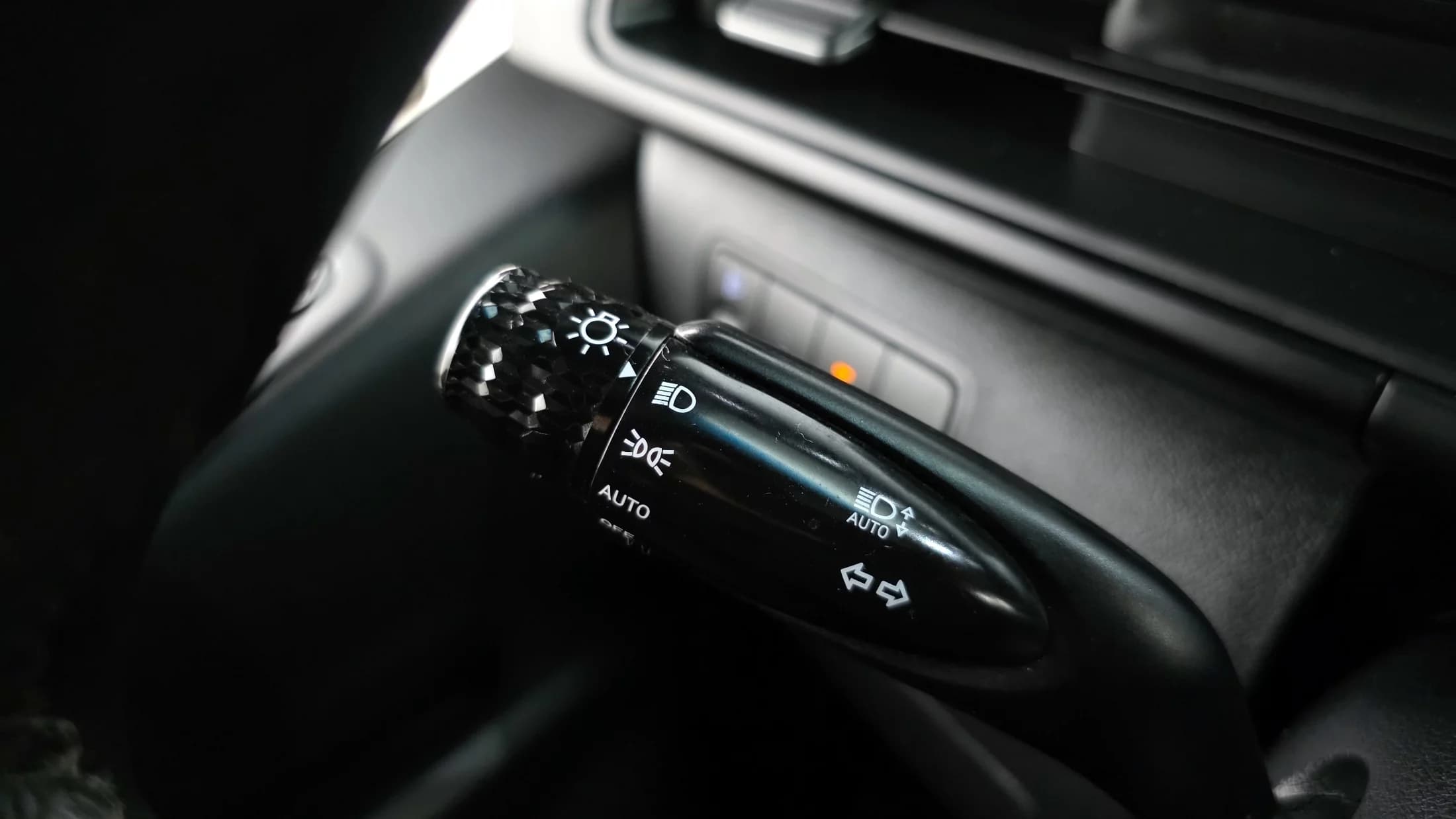 Hyundai Staria Tourer 11-Seater Modern, 2021 г. 68099 км. — фото 16