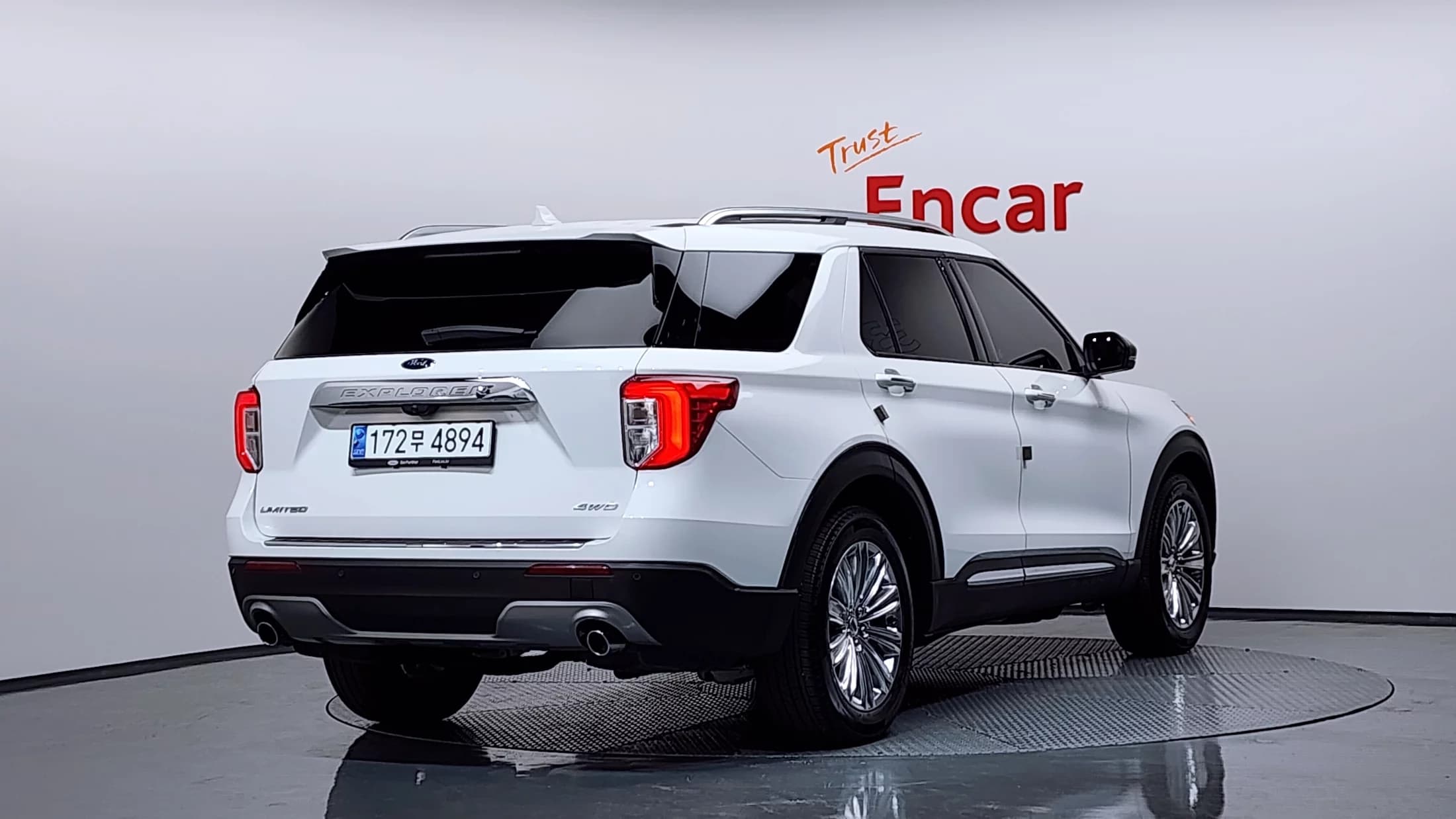 Ford EXPLORER 2.3 LimIted 4WD, 2023 г. 18961 км. — фото 2