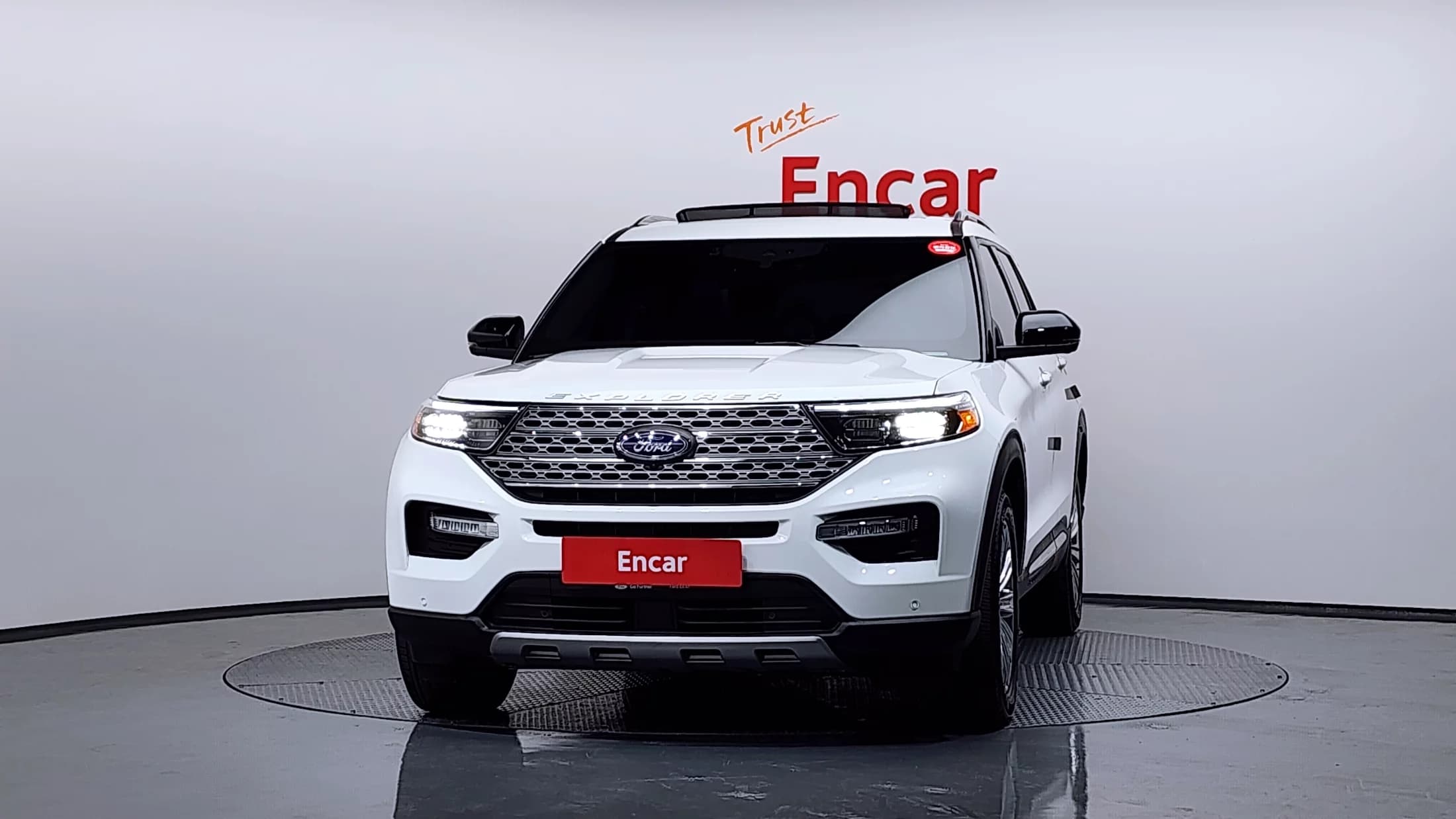 Ford EXPLORER 2.3 LimIted 4WD, 2023 г. 18961 км. — фото 3