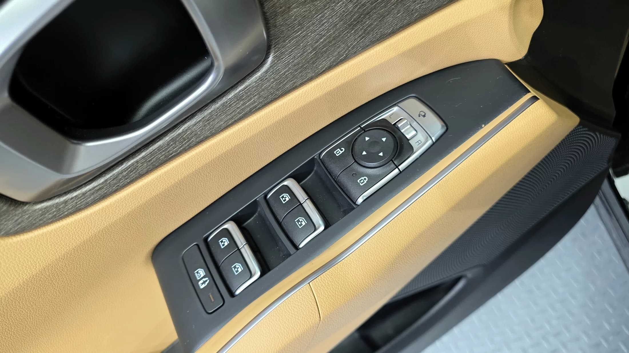 Kia Sorento Diesel 2.2 2WD Prestige, 2021 г. 60210 км. — фото 14