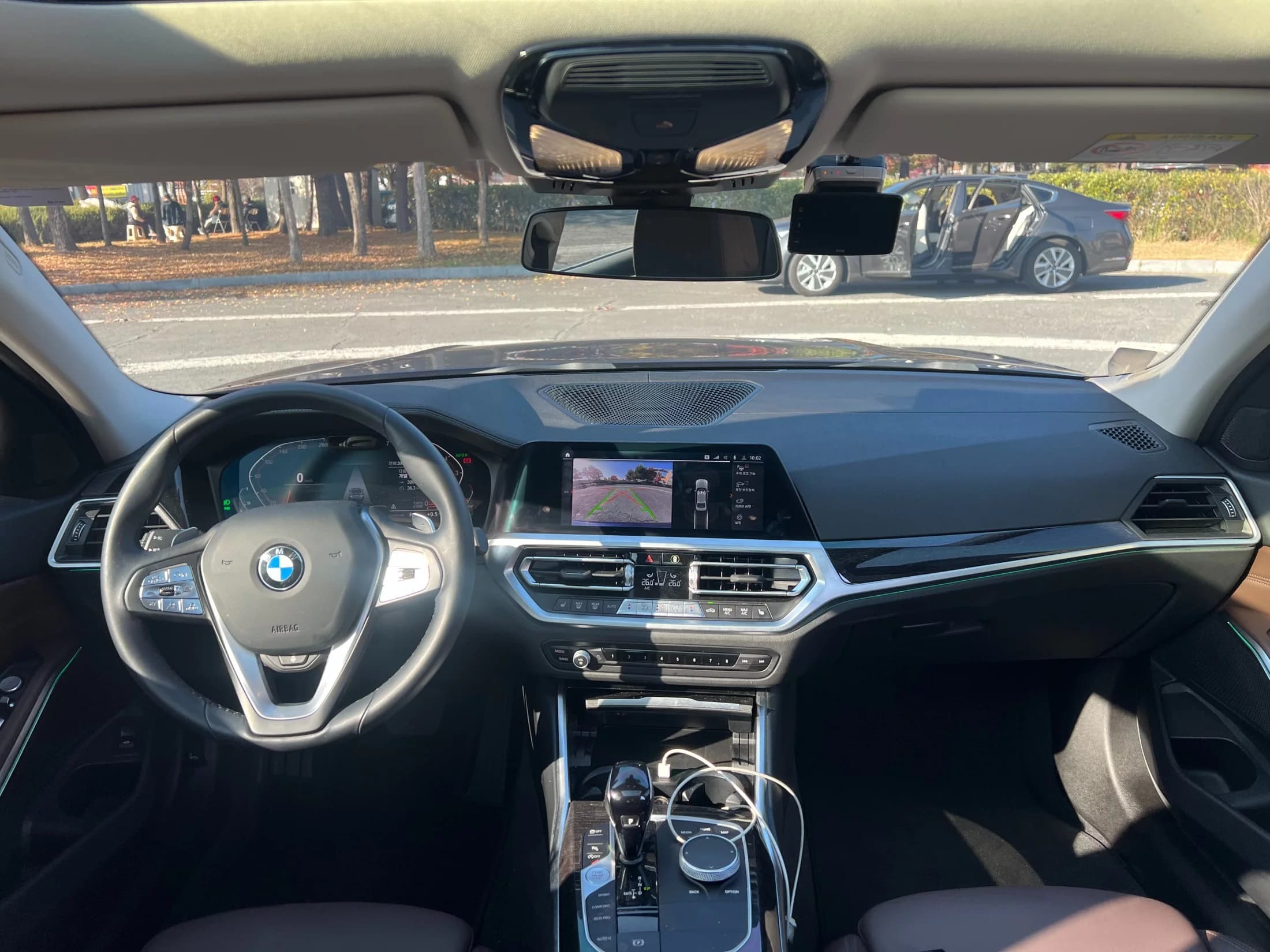 BMW 3-Series 320i Luxury, 2022 г. 39011 км. — фото 12