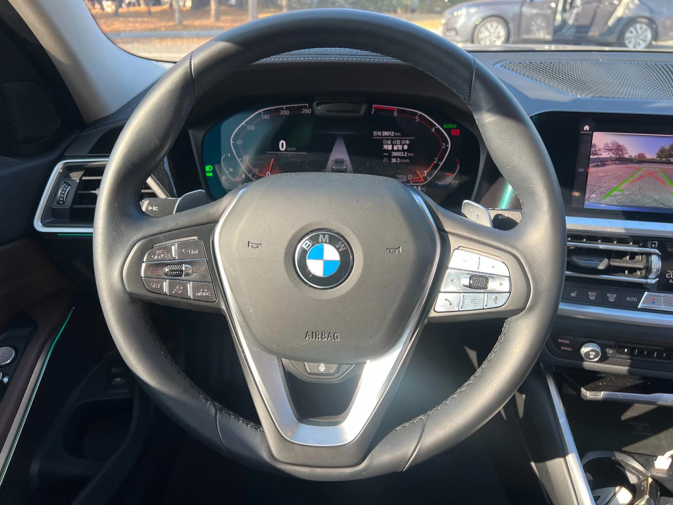 BMW 3-Series 320i Luxury, 2022 г. 39011 км. — фото 14