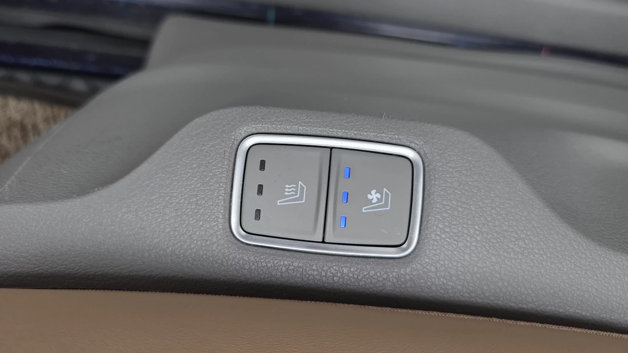 Hyundai Staria 4WD Lounge 9-Seater Inspiration, 2021 г. 48391 км. — фото 19
