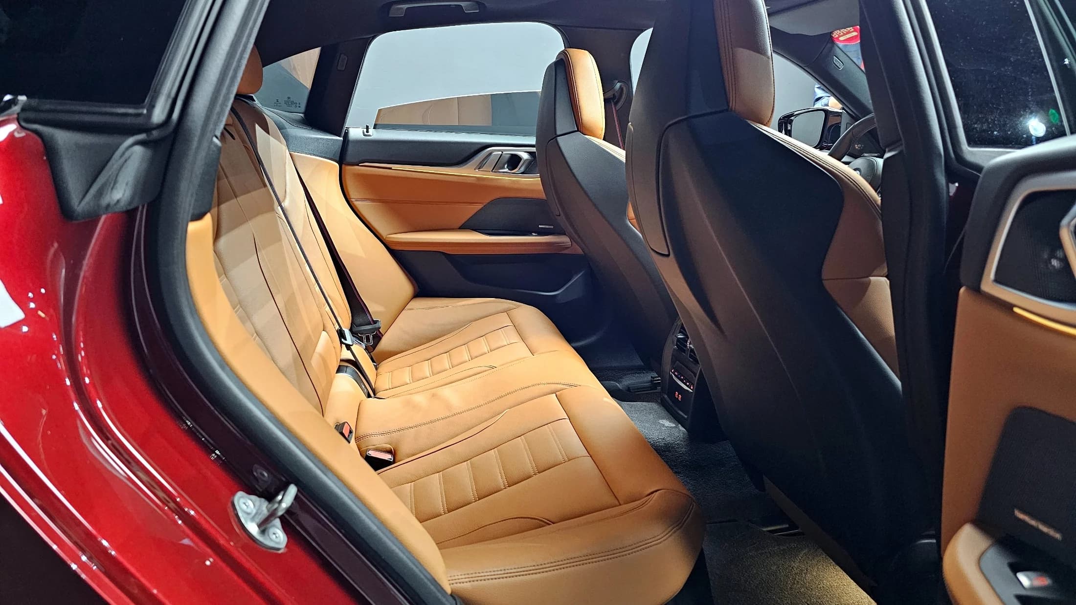 BMW i4 M50 Pro, электромобиль, 2023 г. 44870 км. — фото 11