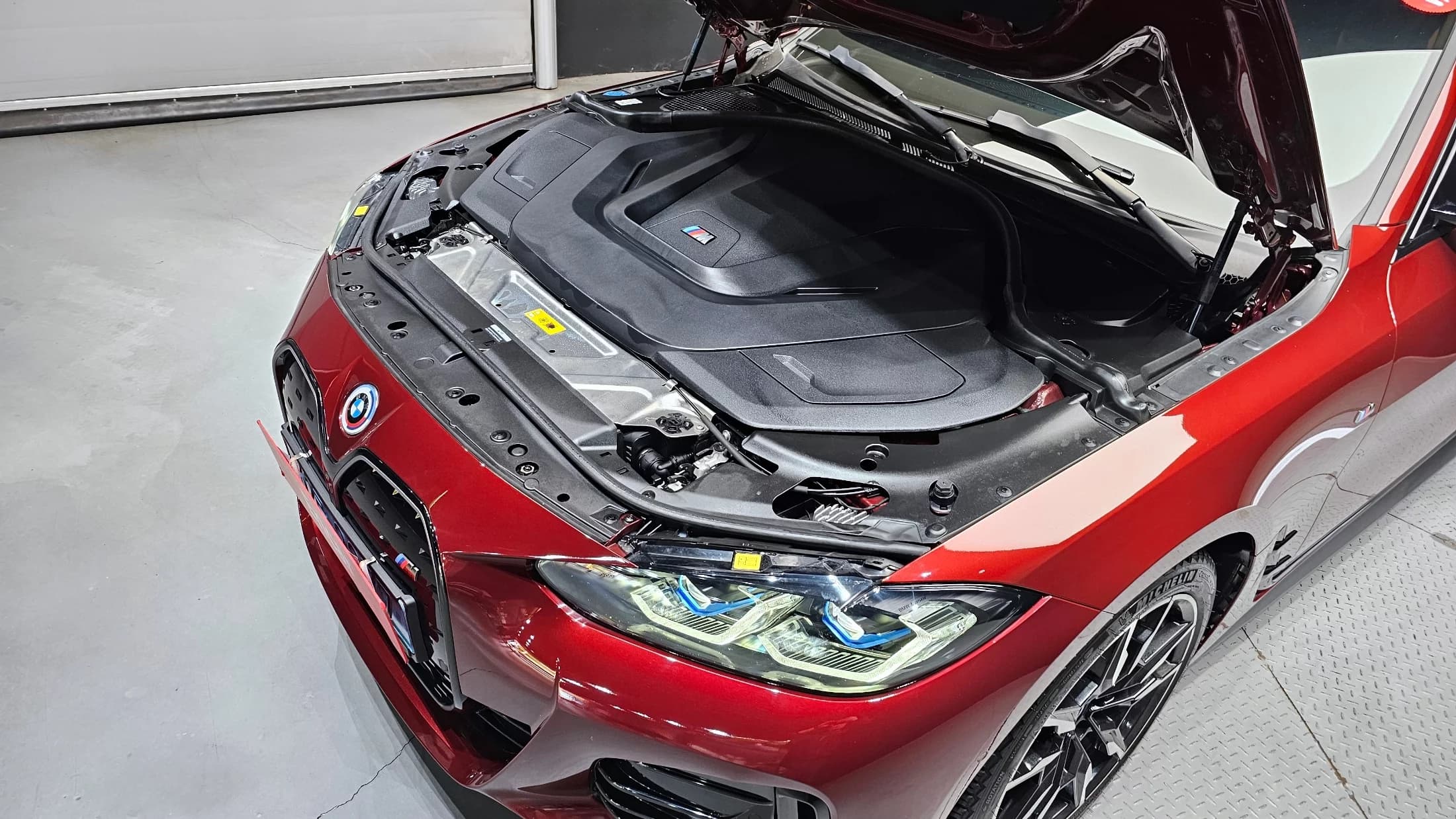 BMW i4 M50 Pro, электромобиль, 2023 г. 44870 км. — фото 6