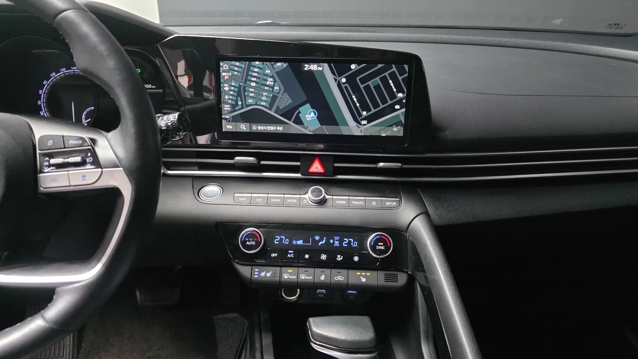 Hyundai AVANTE (Хендай Элантра) Modern, гибрид, 2021 г. 97698 км. — фото 19