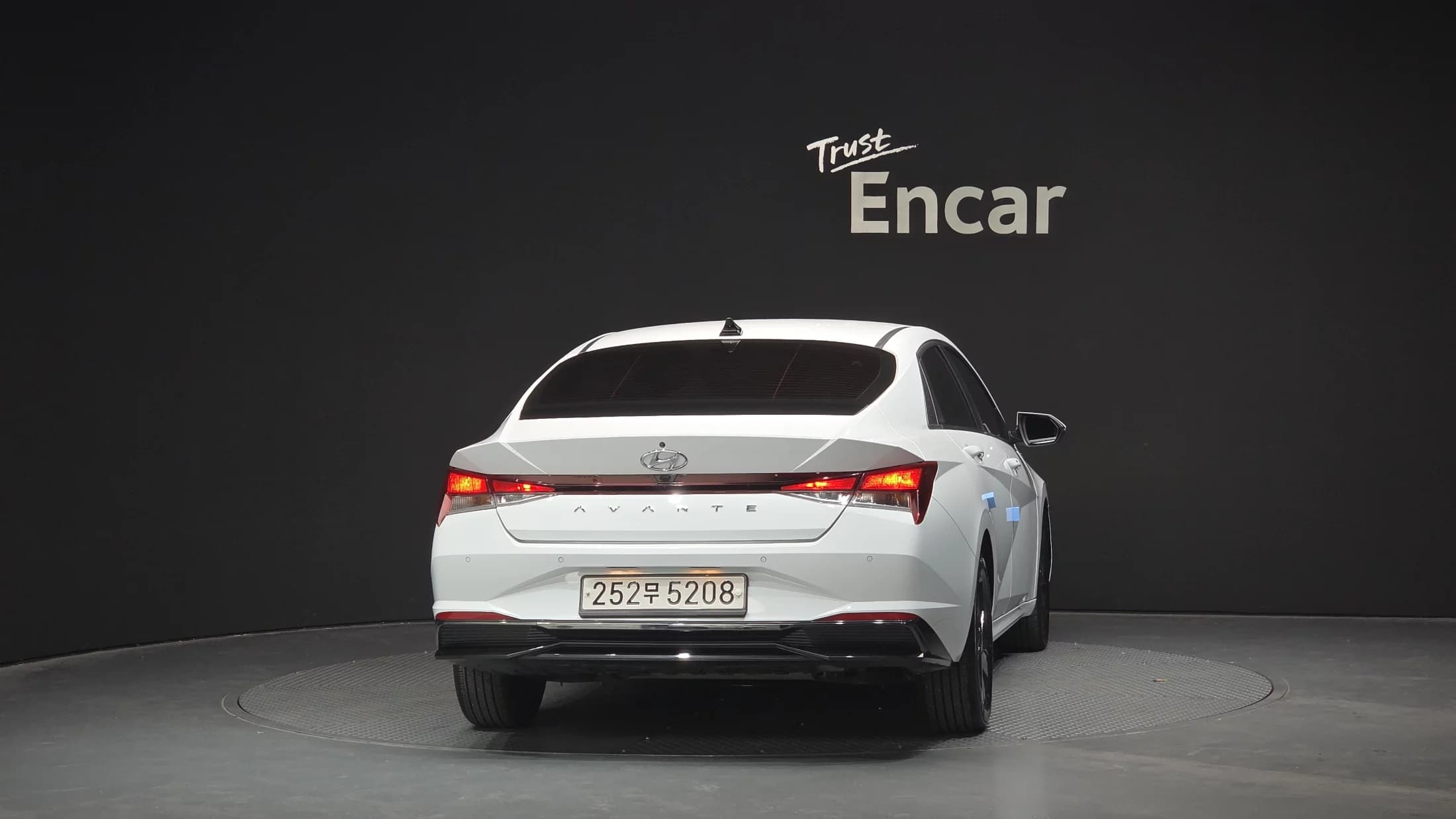 Hyundai AVANTE (Хендай Элантра) Modern, гибрид, 2021 г. 97698 км. — фото 4