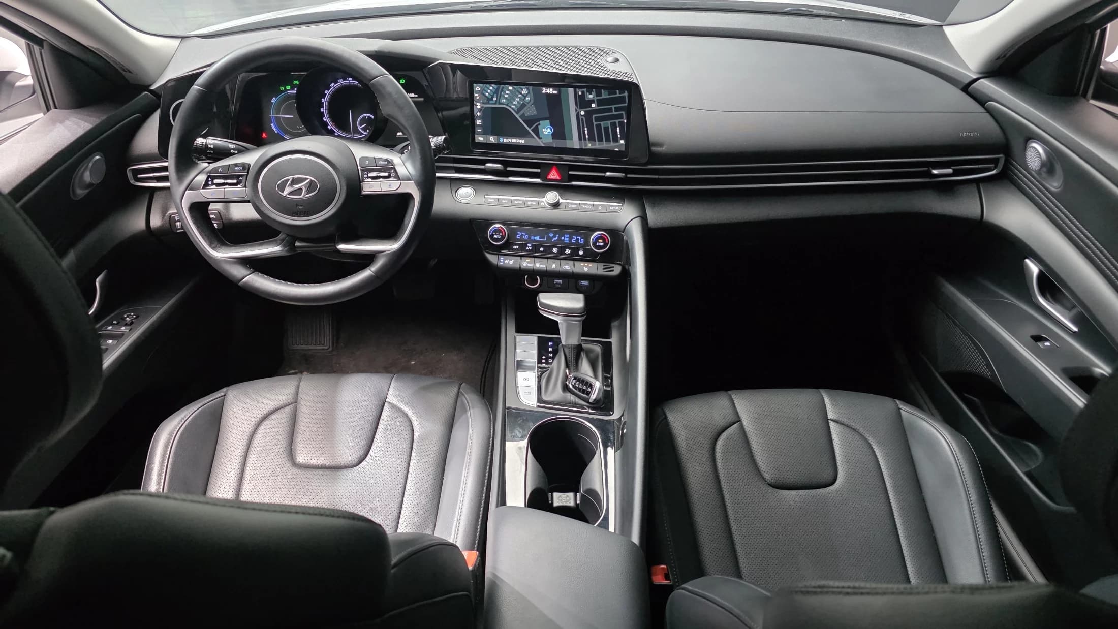 Hyundai AVANTE (Хендай Элантра) Modern, гибрид, 2021 г. 97698 км. — фото 7