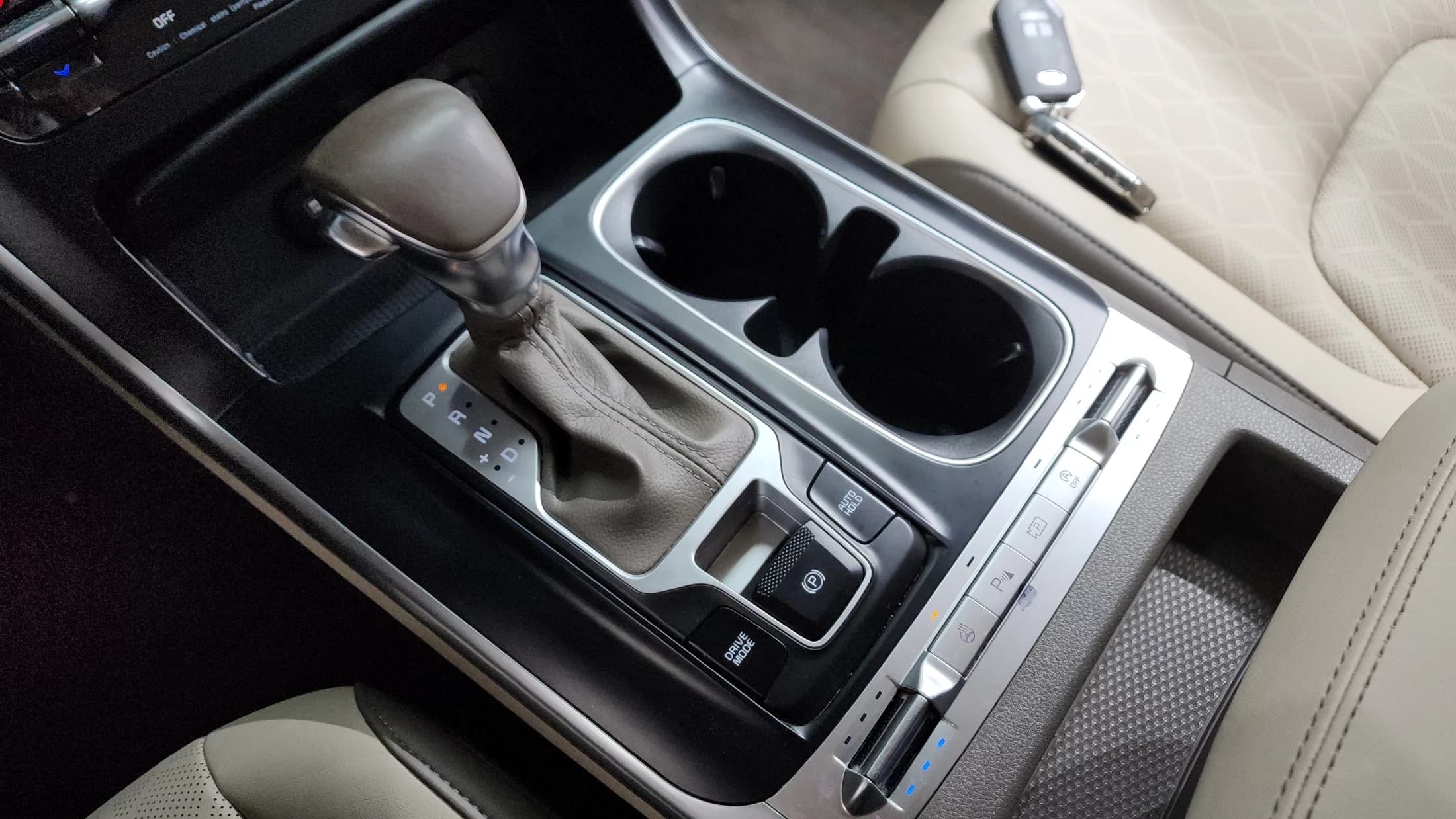 Kia Carnival 9-Seater Prestige, 2021 г. 98560 км. — фото 9