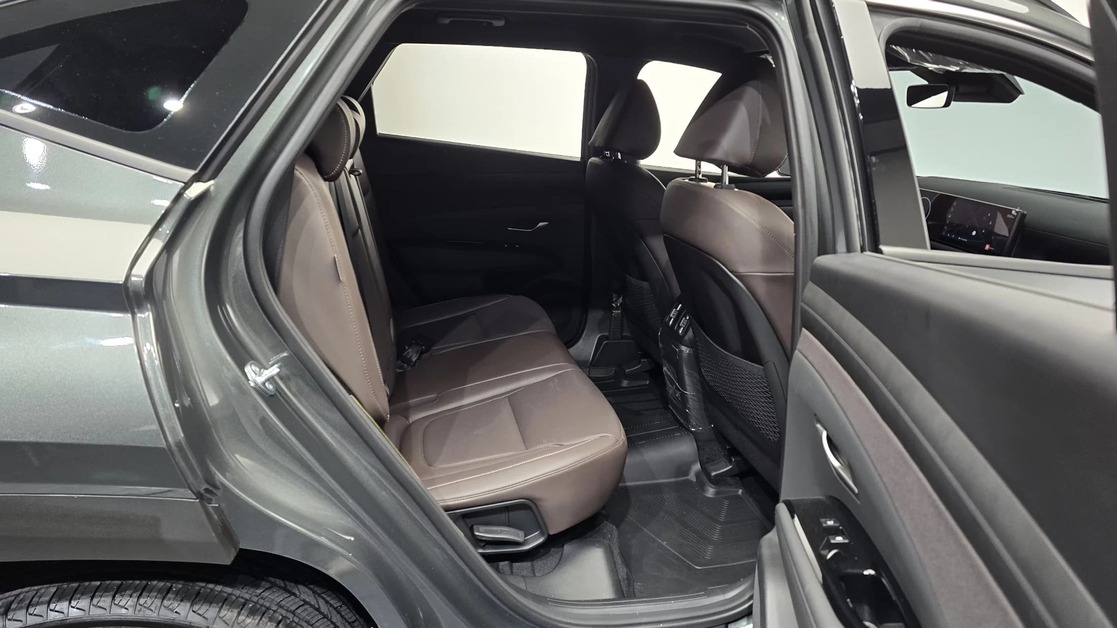 Hyundai Tucson Gasoline 1.6 Turbo 2WD Inspiration, 2025 г. 10438 км. — фото 12