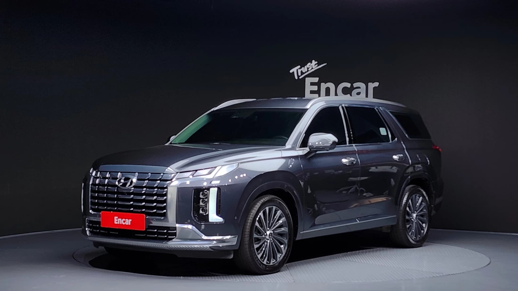Hyundai Palisade Gasoline 3.8 4WD Calligraphy, 2023 г. 30009 км.